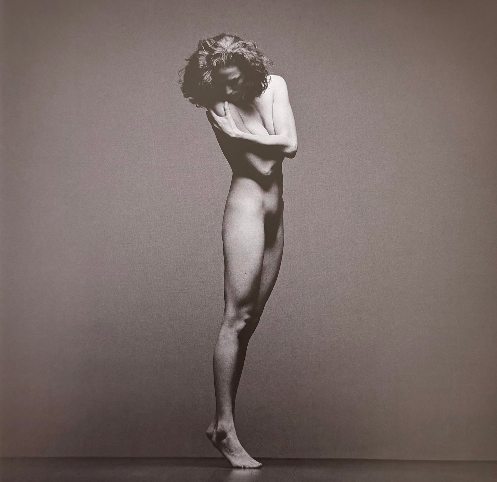Best nude contemporary Photography, 2019: Artist/Photographer: Various Photographers Title/Subject: Best nude contemporary Photography Type Of Print: Authentic Sheet Fed Photogravure/Heliogravure. Date Of Print: 2019 Paper: Medium weight, sat