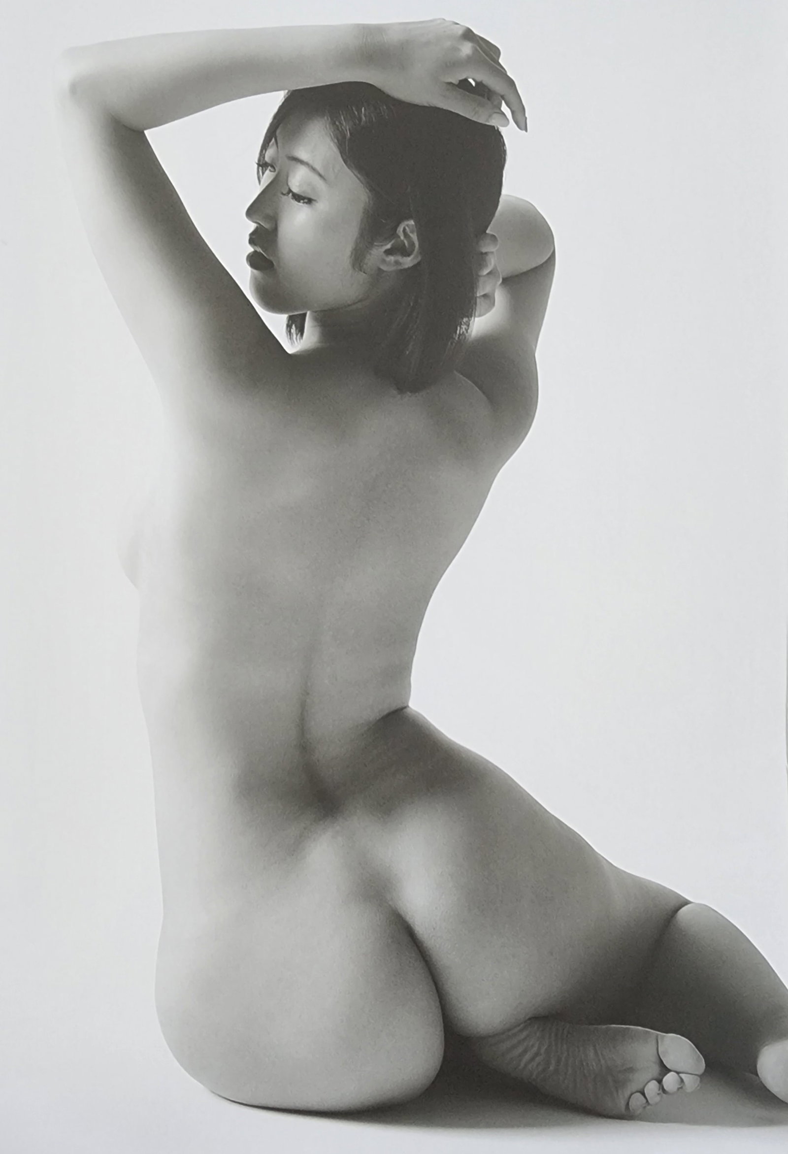 Akira Hasegawa, Visual nude pose - 2018: Artist/Photographer: Akira Hasegawa Title/Subject: Visual nude pose Type Of Print: Authentic Sheet Fed Photogravure/Heliogravure. Date Of Print: 2018 Paper: Medium weight, satin/matte finish. Print Or
