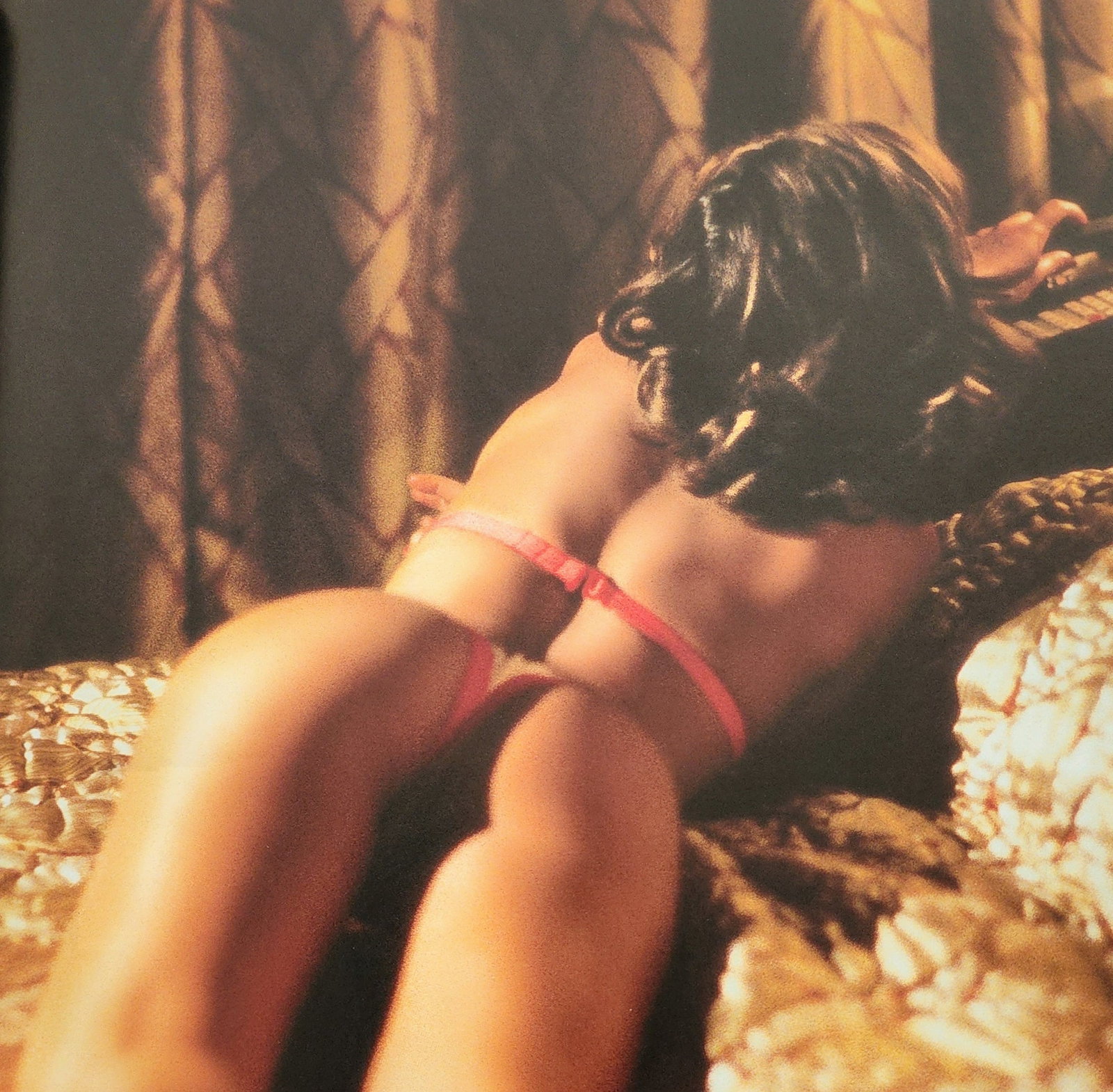 Ellen von Unwerth – Ellen’s Girls 2002: Photographer: Ellen von Unwerth Title/Subject: Ellen’s Girls Type Of Print: Authentic Sheet Fed Photogravure/Heliogravure. Date Of Print: 2002 Paper: Medium weight, satin/matte finish. Print Origin: