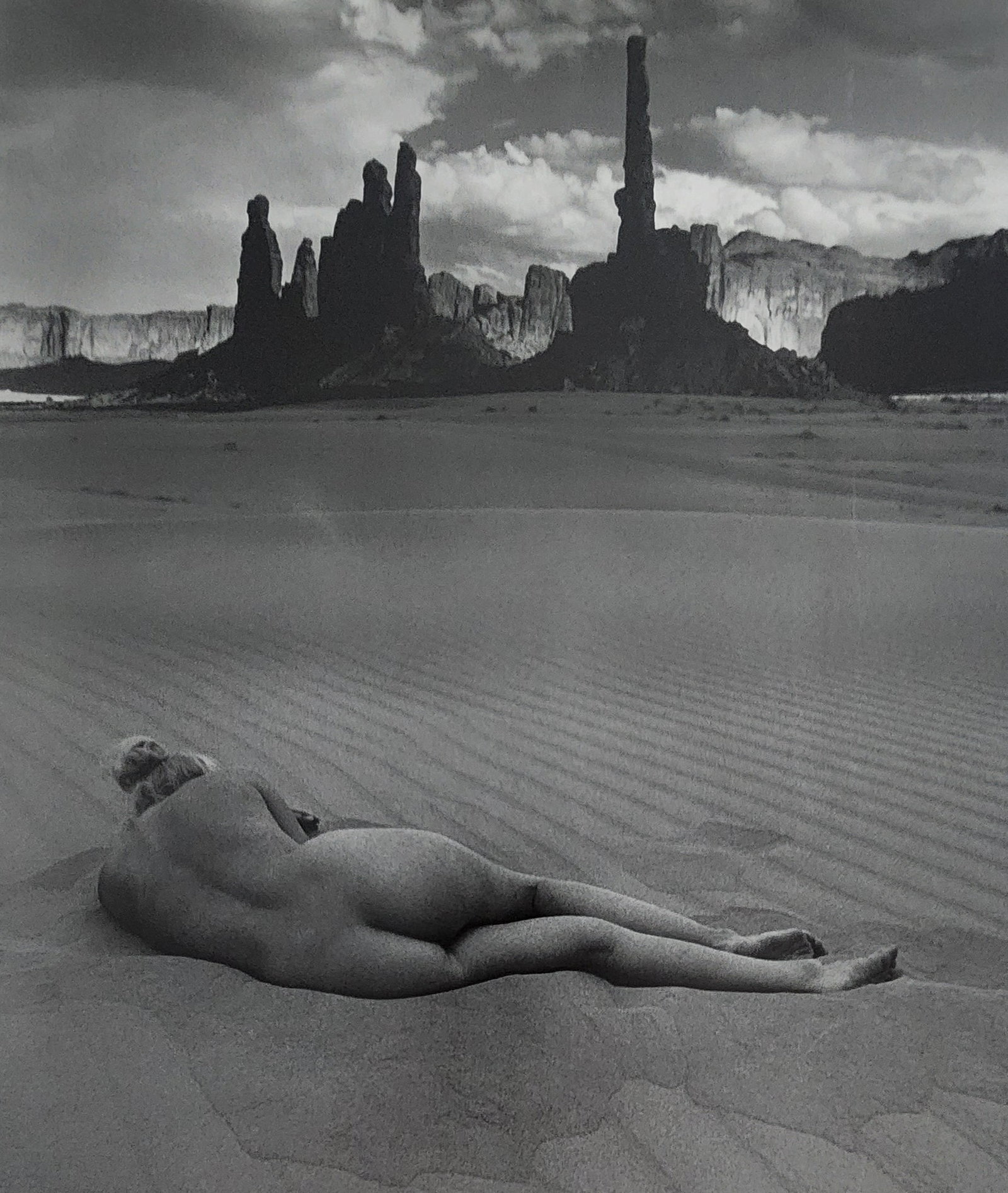 Andre de Dienes - Nude Studies 2005: Artist/Photographer: Andre de Dienes Title/Subject: Nude Studies Type Of Print: Authentic Sheet Fed Photogravure/Heliogravure. Date Of Print: 2005 Paper: Medium weight, satin/matte finish. Print Origi