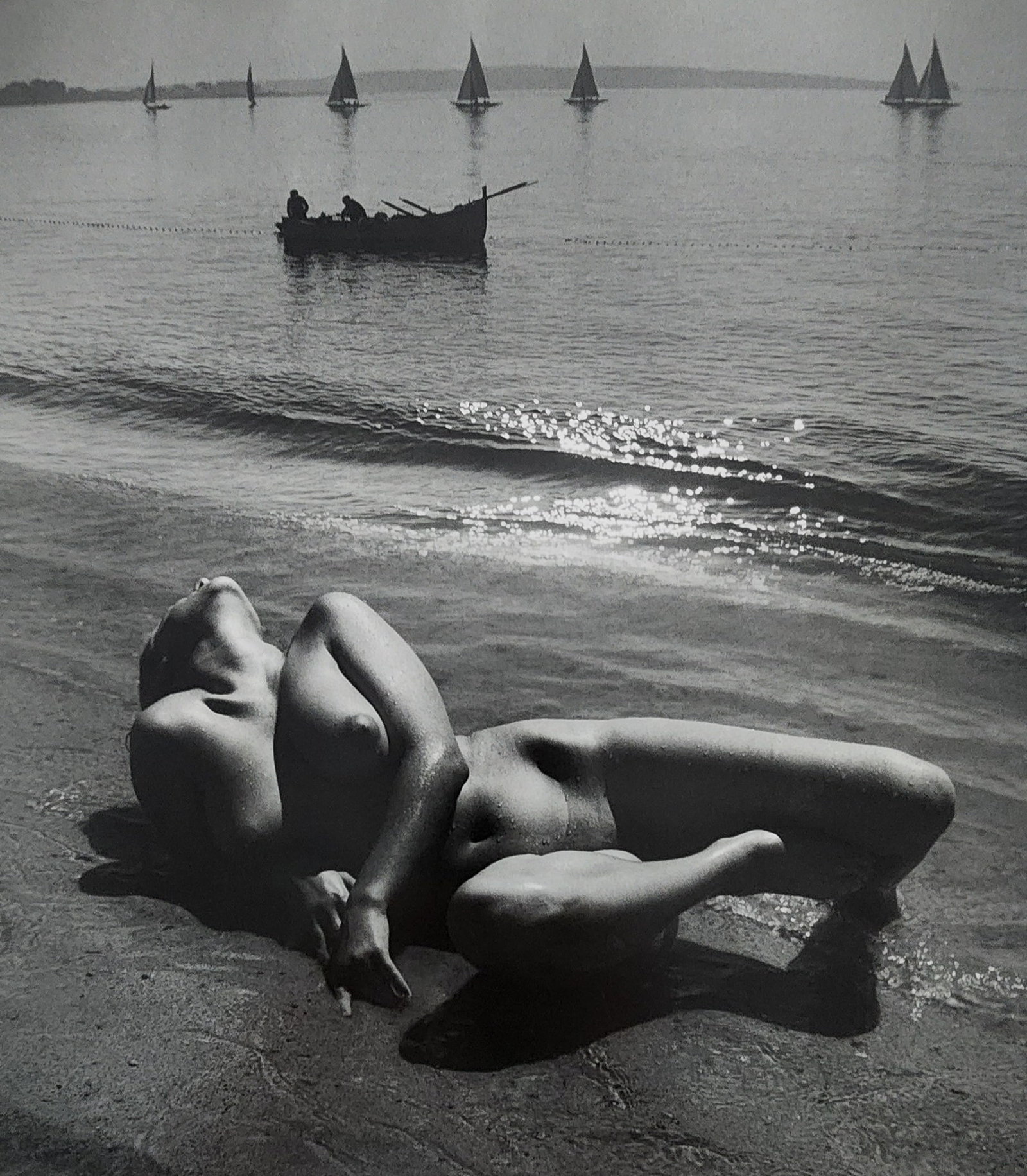 Andre de Dienes - Nude Studies 2005: Artist/Photographer: Andre de Dienes Title/Subject: Nude Studies Type Of Print: Authentic Sheet Fed Photogravure/Heliogravure. Date Of Print: 2005 Paper: Medium weight, satin/matte finish. Print Origi