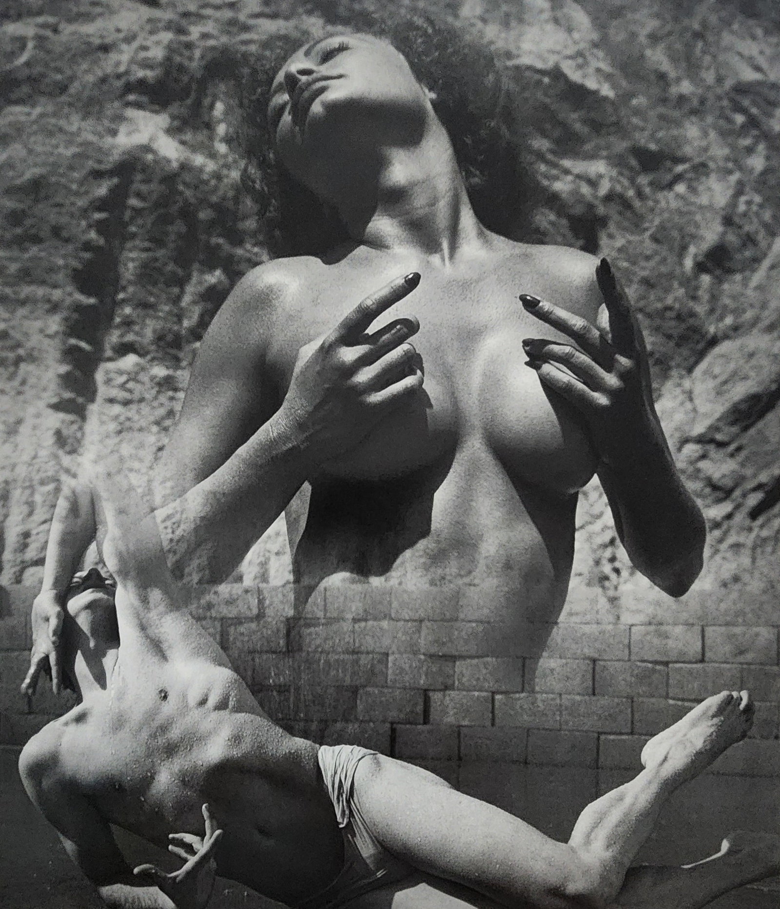 Andre de Dienes - Nude Studies 2005: Artist/Photographer: Andre de Dienes Title/Subject: Nude Studies Type Of Print: Authentic Sheet Fed Photogravure/Heliogravure. Date Of Print: 2005 Paper: Medium weight, satin/matte finish. Print Origi