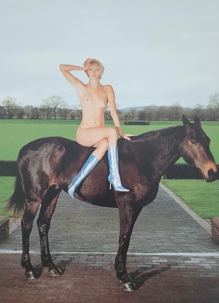 Celebrities Boudoir, 2005: Model's: Heidi Klum, Yasmin Le Bon, Elle MaCpherson, Kate Moss, Tatjana Patitz, Mimi Rogers, Emanuelle Seigner, Veronica Webb, Serena Williams Title/Subject: Celebrities Boudoir Type Of Print: Authent