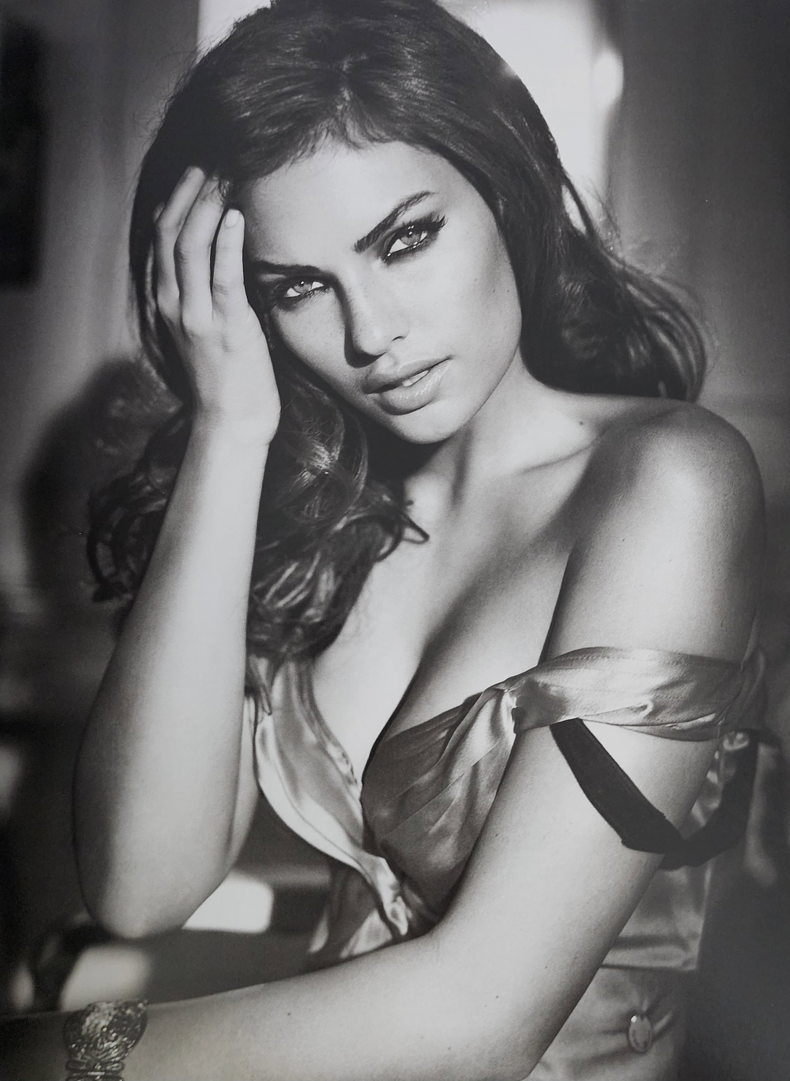 Vincent Peters 'Beautiful Woman' 2016: Photographer: Vincent Peters Title/Subject: Beautiful Woman Type Of Print: Authentic Sheet Fed Photogravure/Heliogravure. Date Of Print: 2016 Paper: Medium weight, satin/matte finish. Print Origin: It