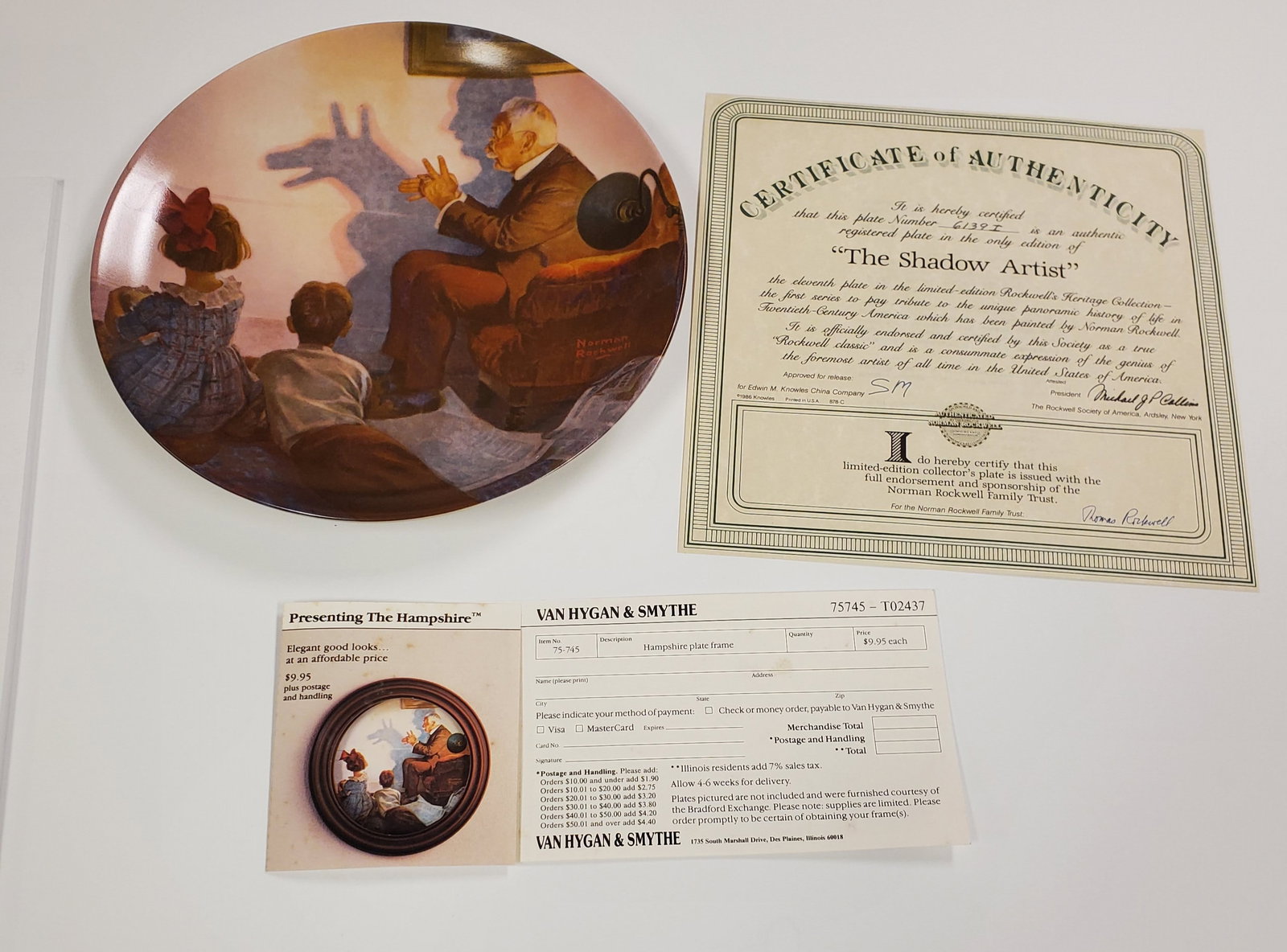 Norman Rockwell The Shadow Artist 1988 Vintage Collectors Plate: Norman Rockwell The Shadow Artist 1988 Vintage Collectors Plate Comes With COA from Edwin M Kowles China Company In Excellent Condition