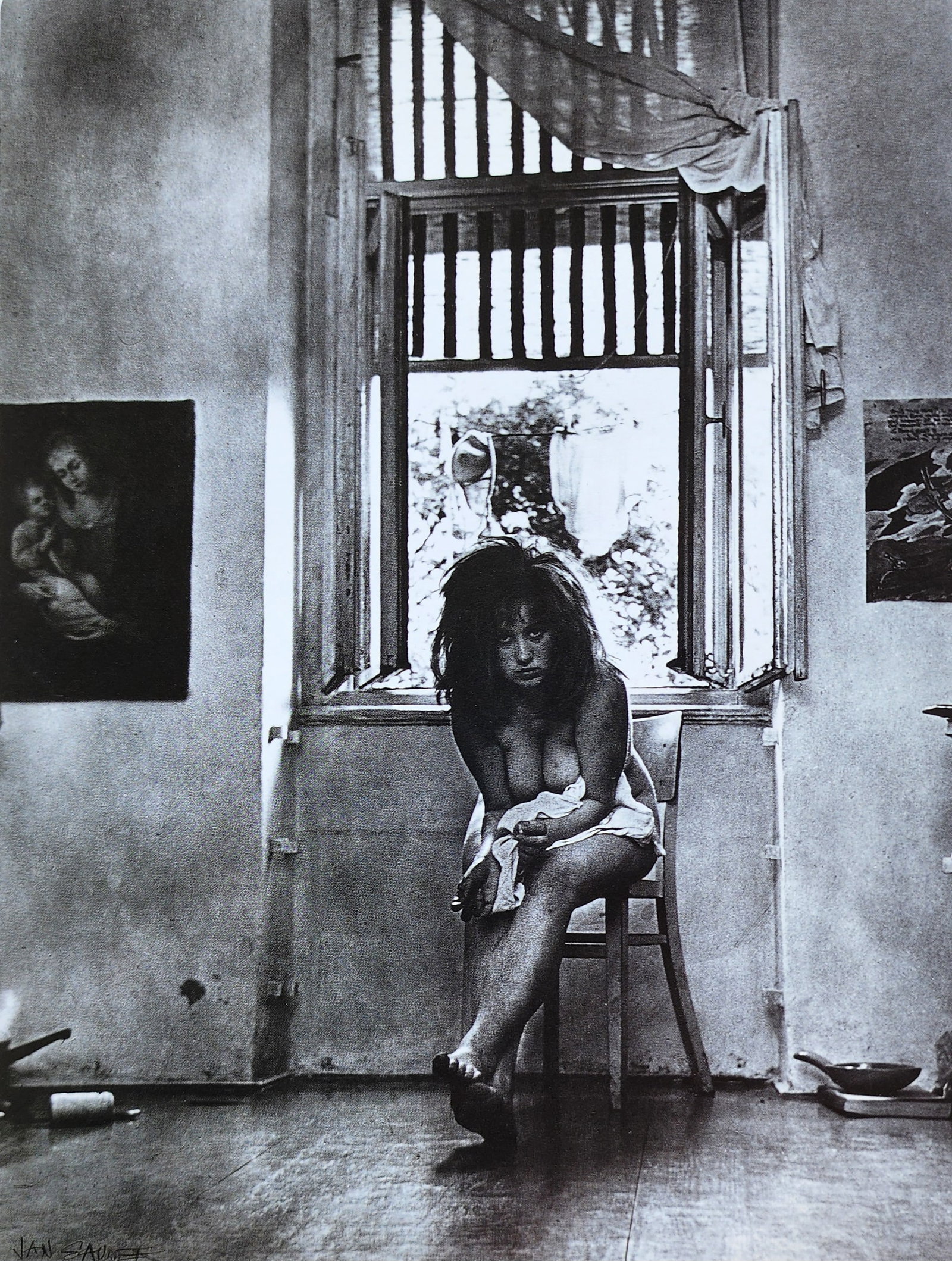 Jan Saudek, Erotic nude - 1998: Photographer: Jan Saudek is an art photographer and painter. Saudek's art work represents a unique technique combining photography and painting. In his country of origin, Czechoslovakia, Saudek was co