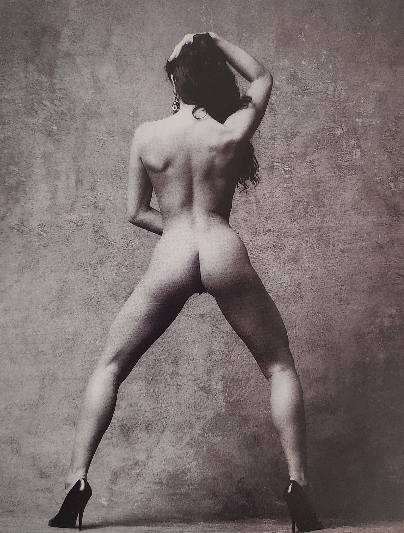 Erotique Masterpiece, 1998: Artist/Photographer: Man Ray, Marconi, Agelou, Y. Park, E. Weston, G. Riebicke, R. Koppitz, Manasse, H.P. Horst, N. Parkinson, Bill Brandt..... Title/Subject: Erotique Masterpiece Type Of Print: Authe