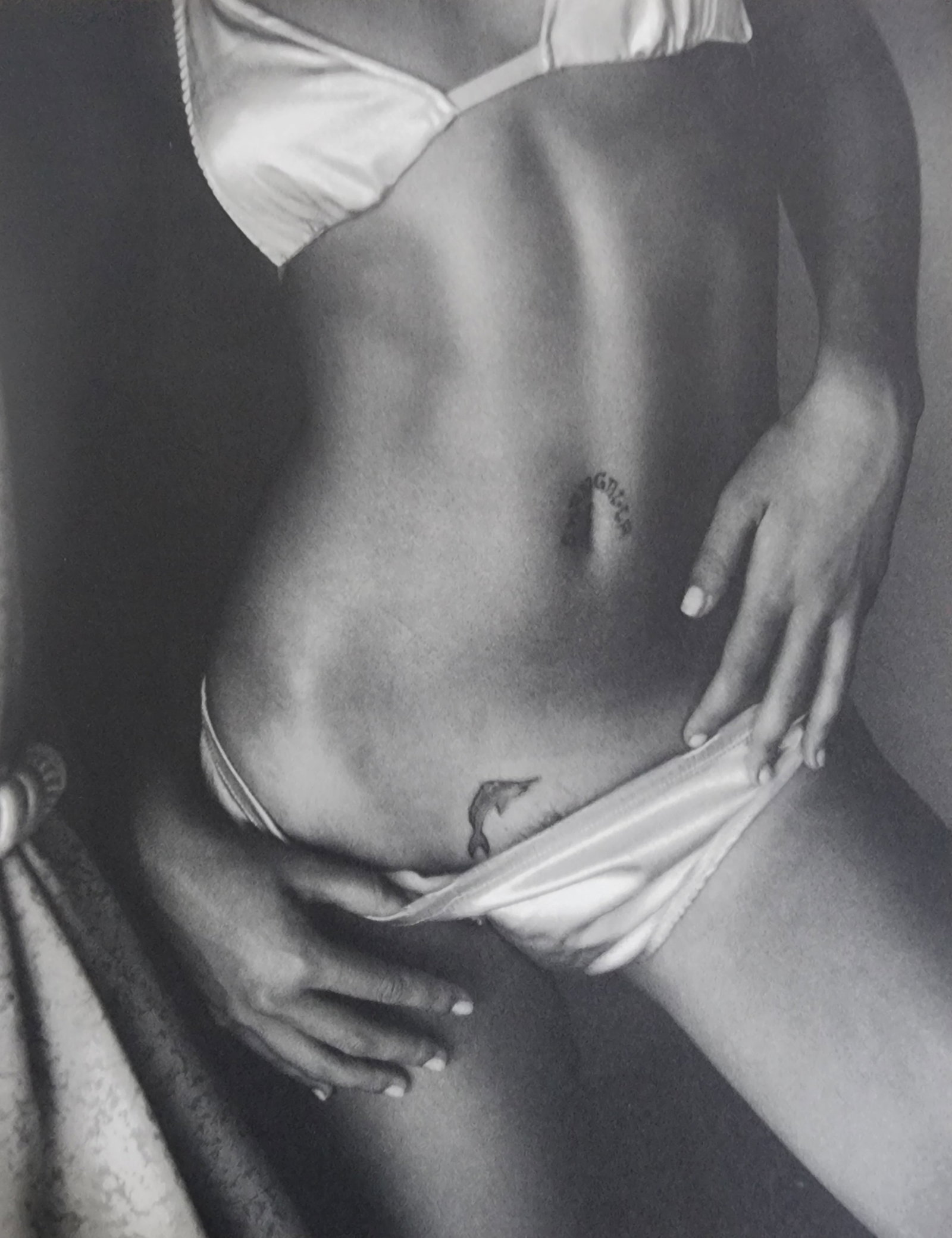 Sante D'Orazio, Celebrities nudes 1st Edition, 2000: Artist/Photographer: Sante D'Orazio Title/Subject: Celebrities nudes Type Of Print: Authentic Sheet Fed Photogravure/Heliogravure. Date Of Print: 2000, 1st edition Paper: Medium weight, satin/matte fi