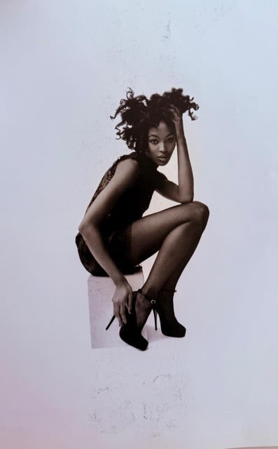 Naomi Campbell, 1996: Title/Subject: Naomi Campbell Type Of Print: Authentic Sheet Fed Photogravure/Heliogravure. Date Of Print: 1996 Paper: Medium weight, satin/matte finish. Print Origin: Italy Approximate Image Size: 11