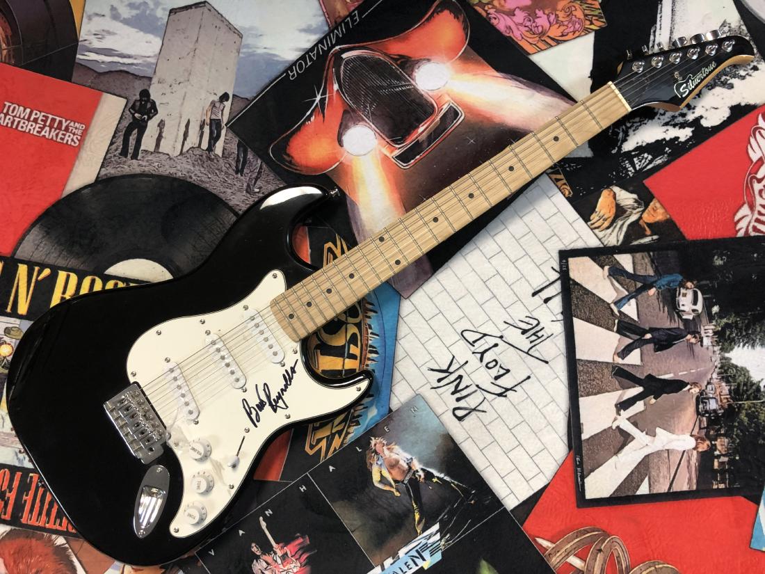 Burt Reynolds Autographed Guitar (1 of 1)