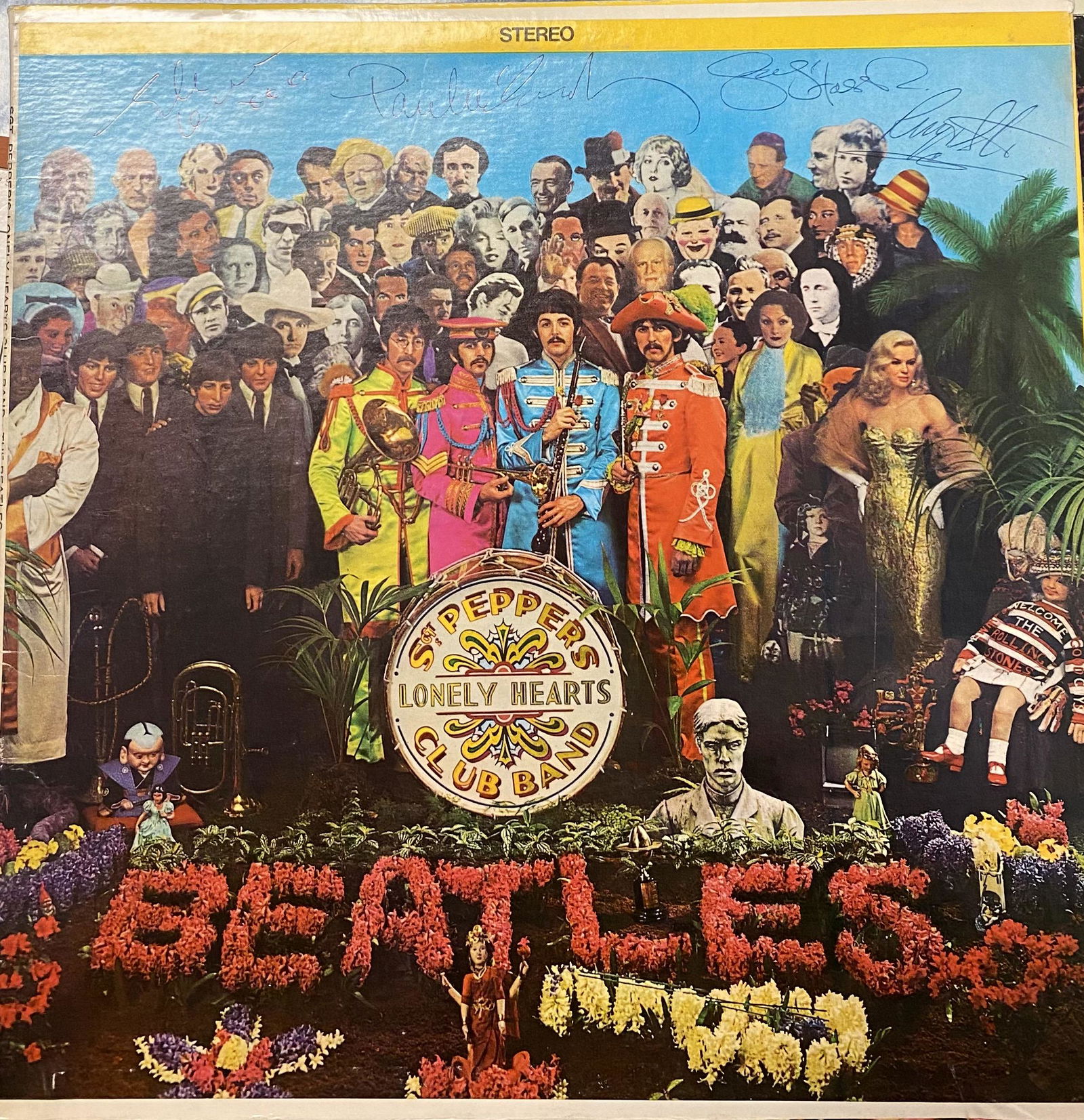 The Beatles Autographed Sgt Peppers Album Lennon (1 of 1)