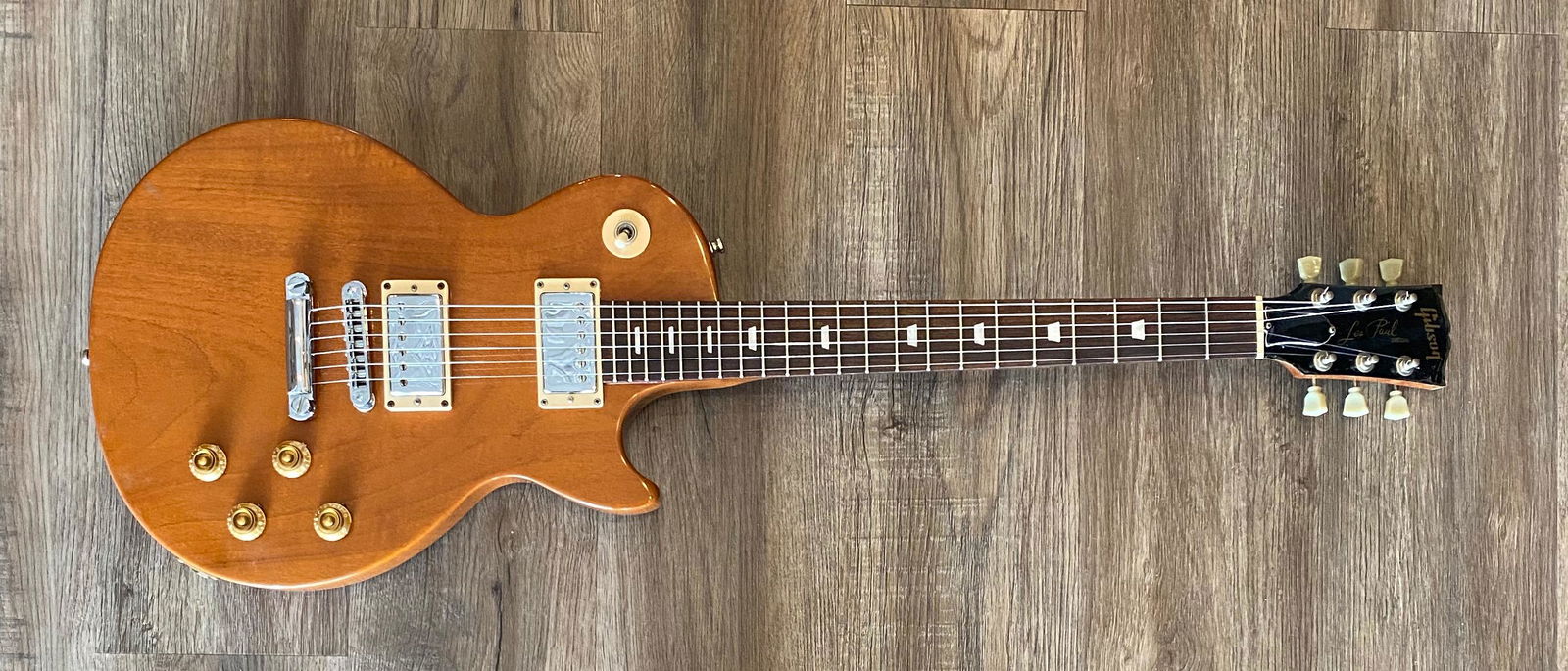 2000'S Gibson Les Paul! Great Shape (1 of 1)