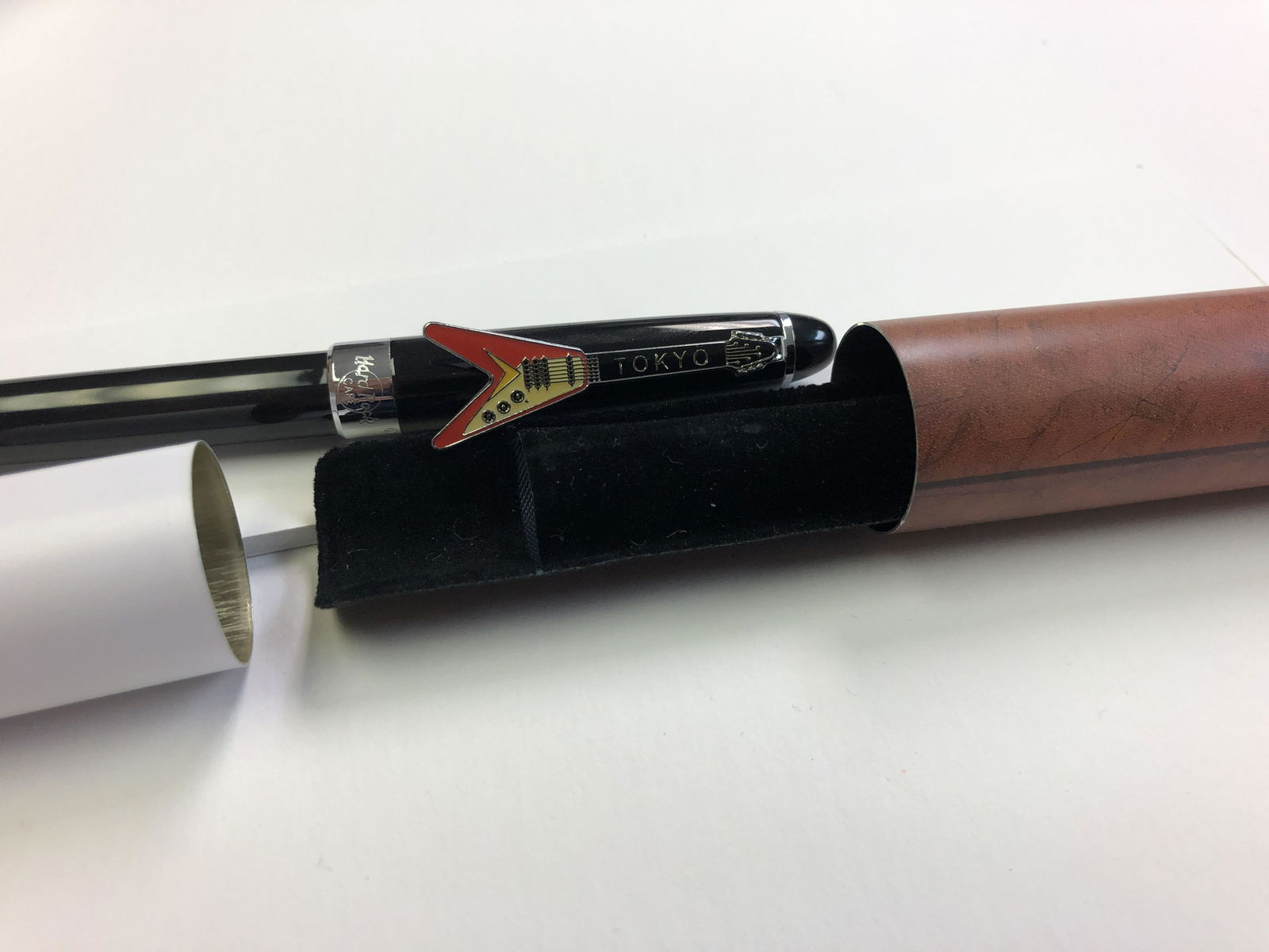 Hard Rock Cafe Tokyo Flying V Guitar Pen in Aluminum (1 of 1)