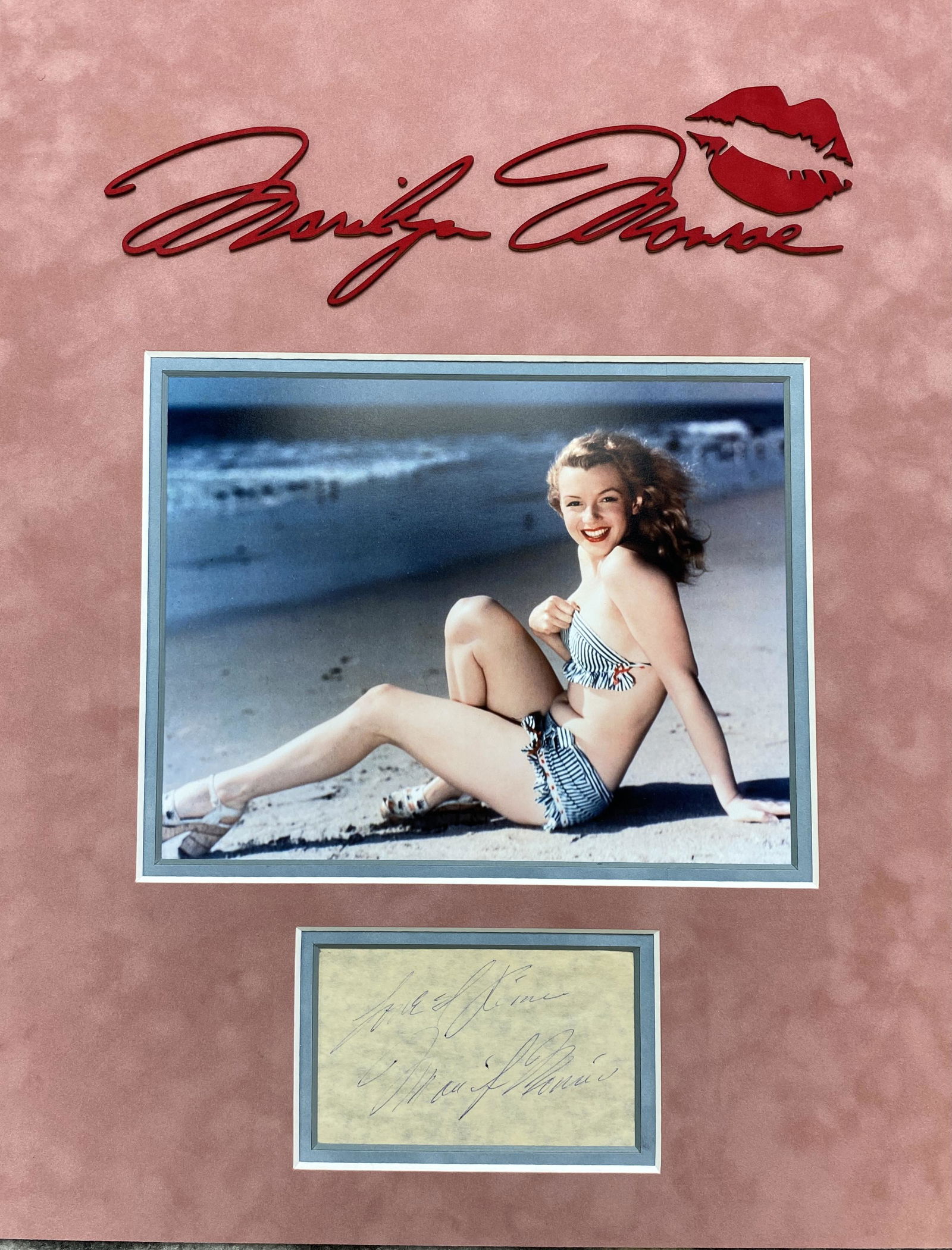 Marilyn Monroe Autographed Display! (1 of 1)