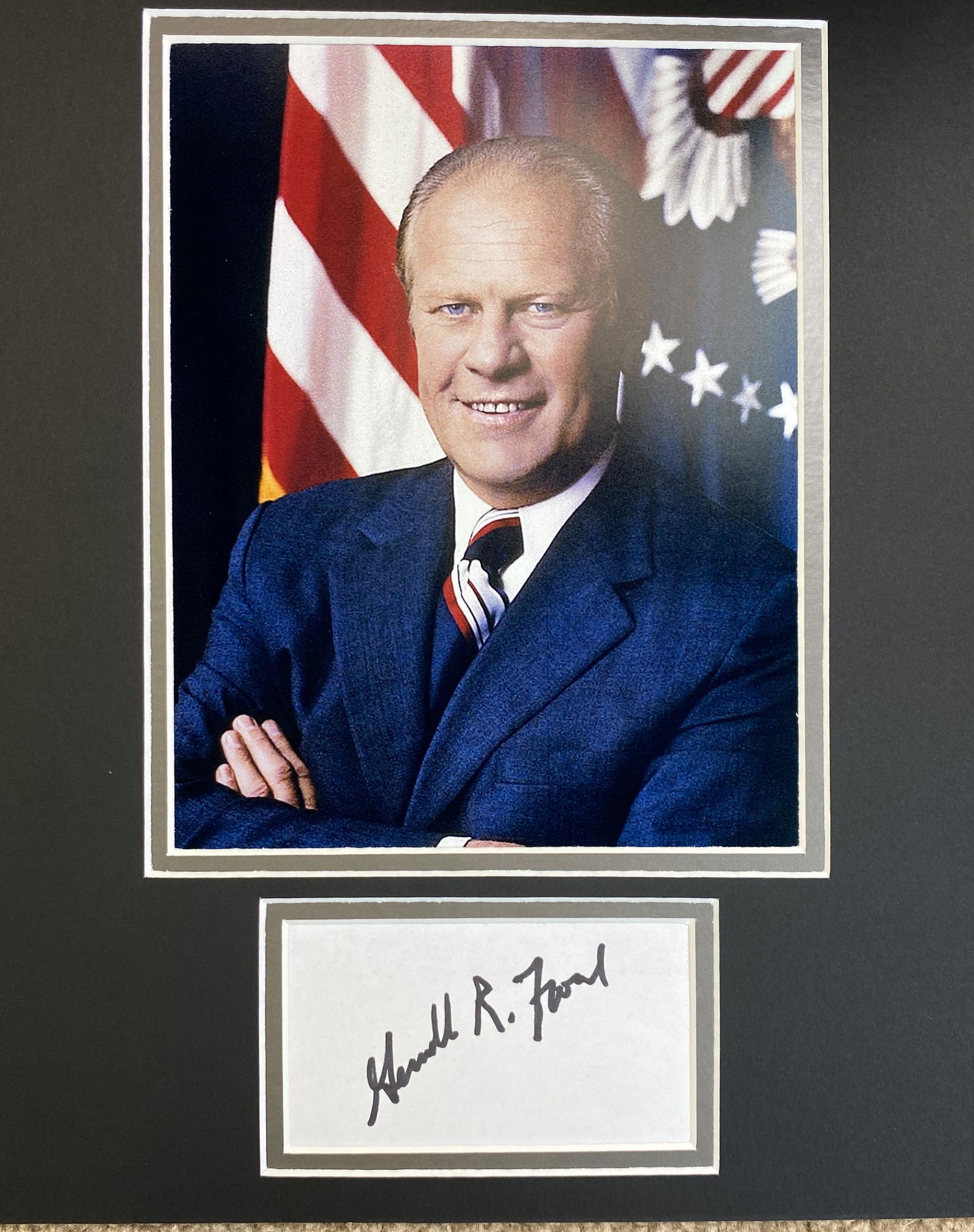 Gerald Ford Autographed Display (1 of 1)