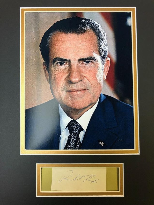 Richard Nixon Autographed Display (1 of 1)