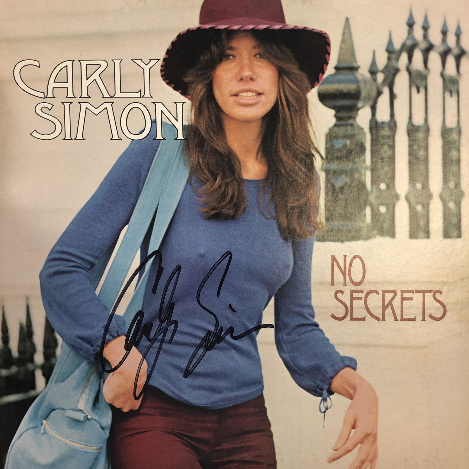 Carly Simon Autographed Album (1 of 1)