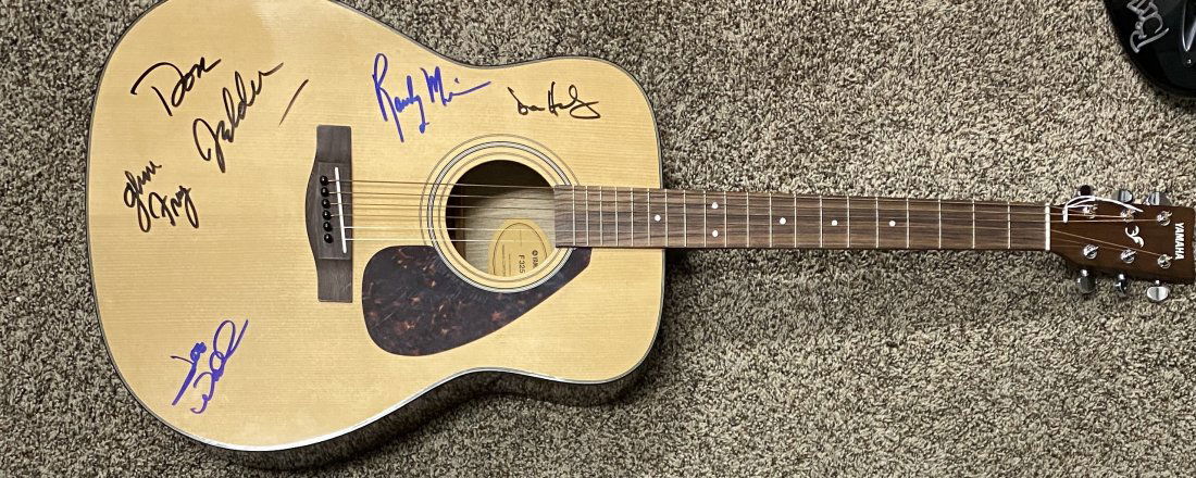 The Eagles Autographed Guitar HENLEY FELDER MEISNER (1 of 1)