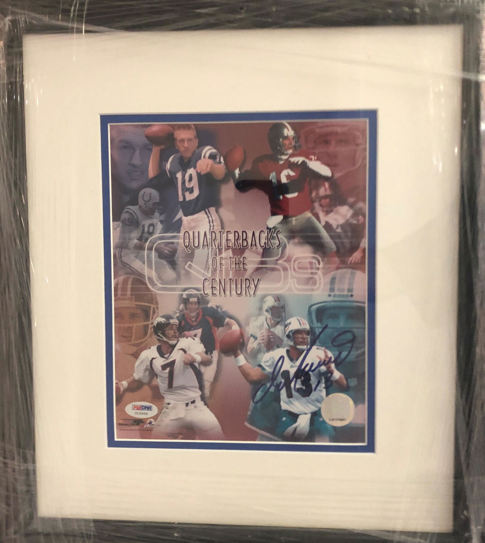Dan Marino Framed Autographed Photo (1 of 1)