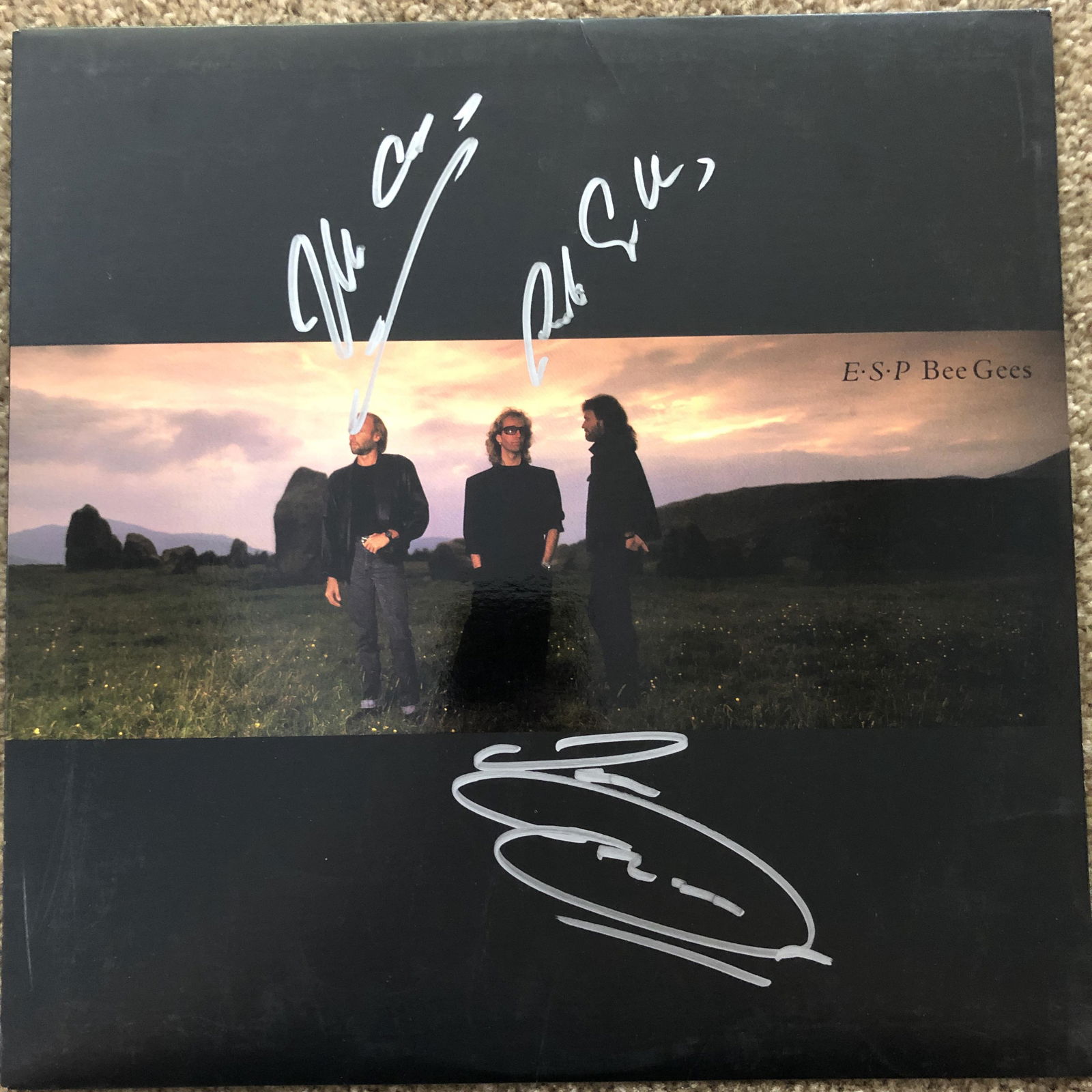 BEE GEES AUTOGRAPHED ALBUM COVER (1 of 1)