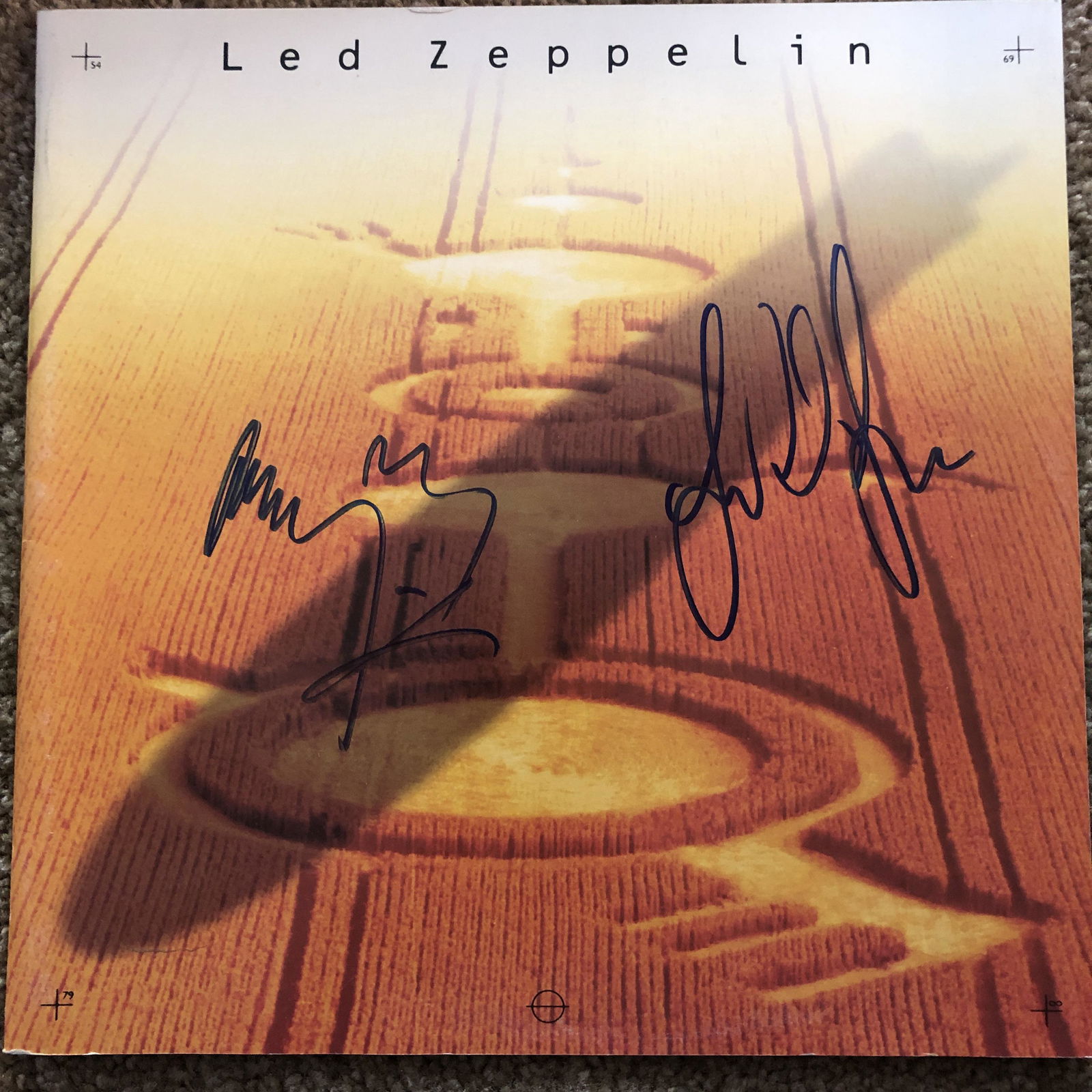 LED ZEPPELIN AUTOGRAPHED BOOKLET PAGE, JONES (1 of 1)