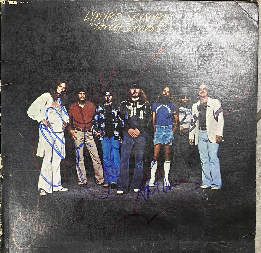 LYNYRD SKYNYRD AUTOGRAPHED ALBUM ALLEN ARTIMUS LEON (1 of 1)