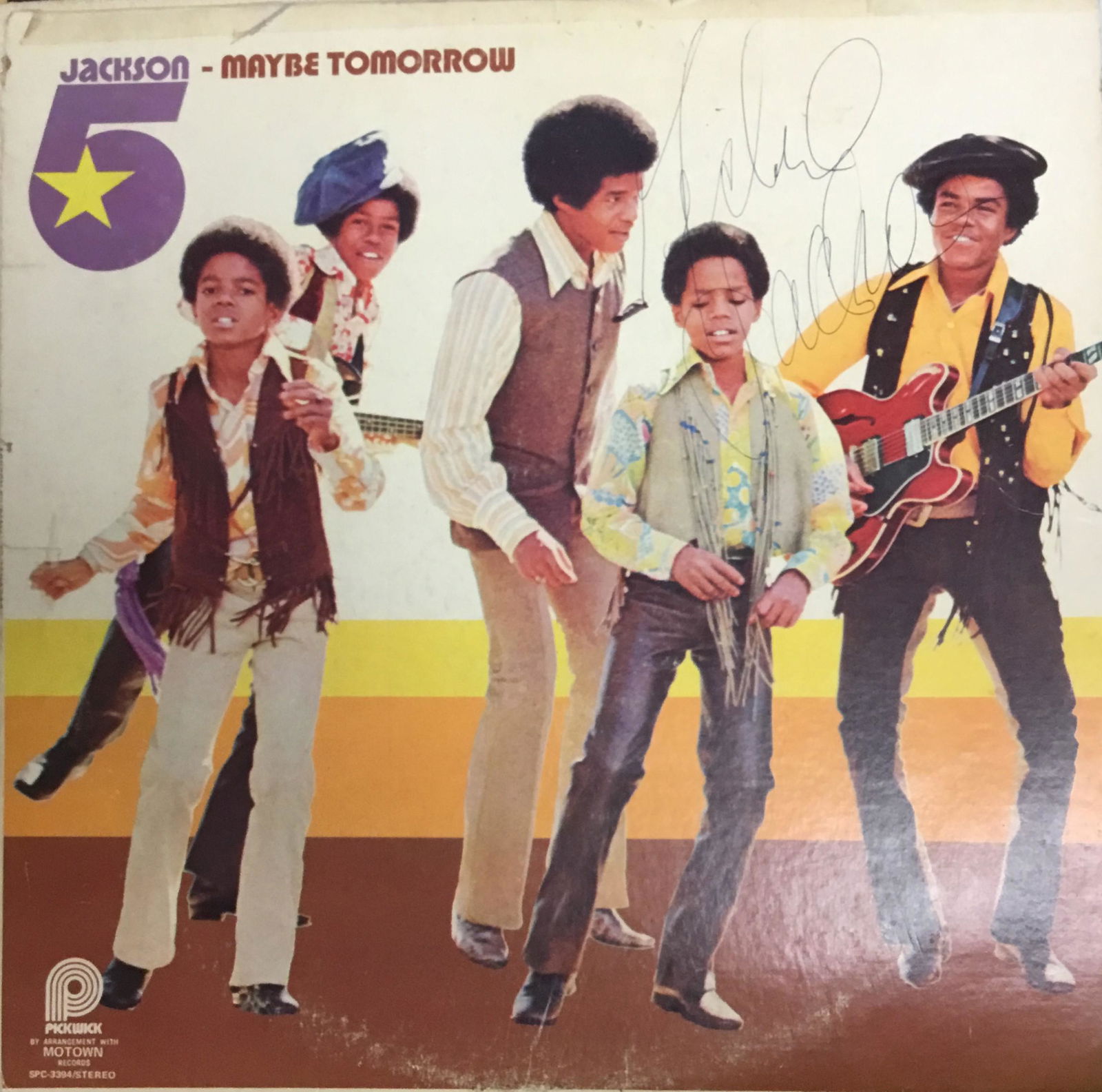 Michael Jackson Autographed Album Cover Only: Ask any and all questions before bidding. All framed items take 2 weeks for framing. We ship every day. Once invoice is paid items usually ship within 4 days of payment, unless it is a framed item. So