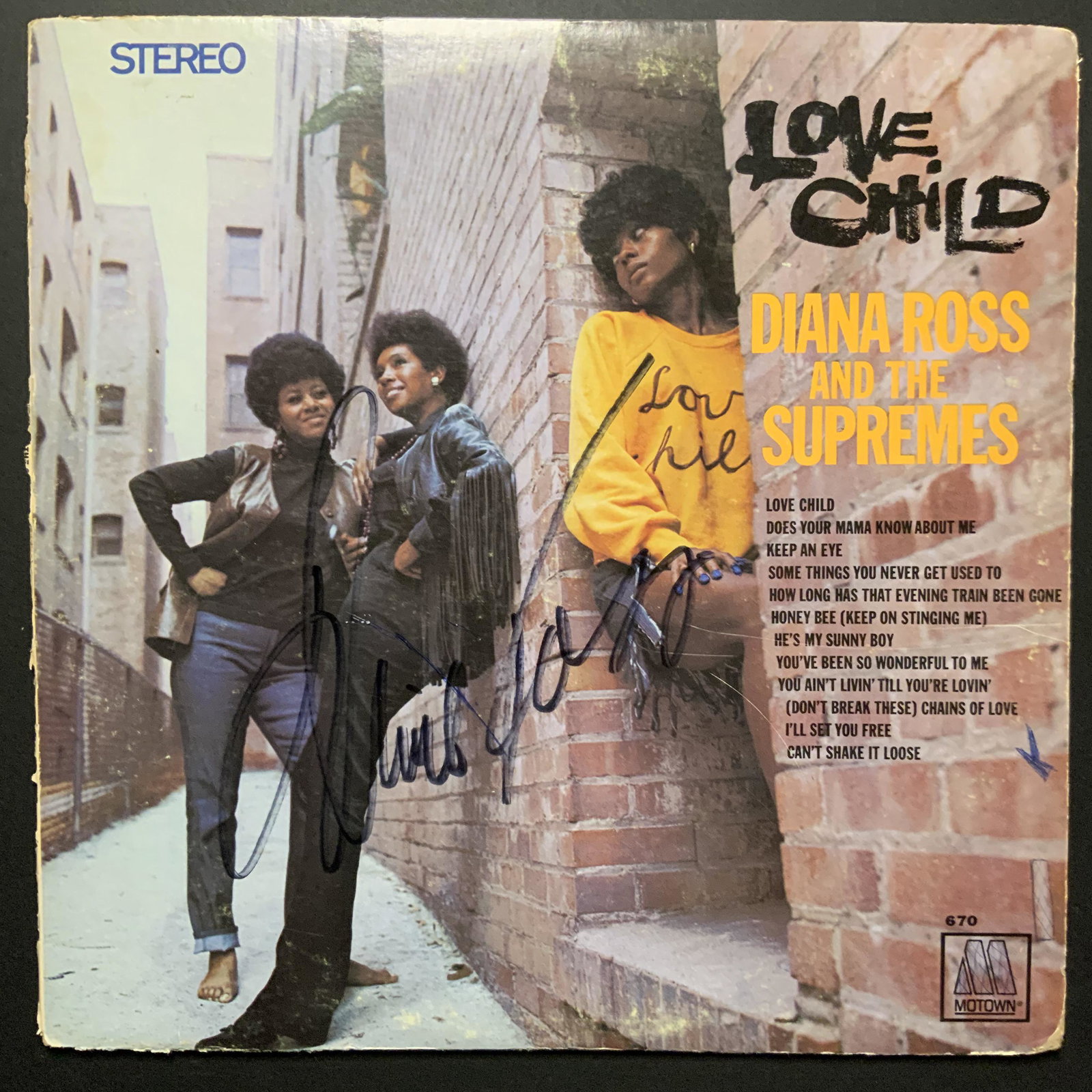 Diana Ross Autographed Album Cover Only: Ask any and all questions before bidding. All framed items take 2 weeks for framing. We ship every day. Once invoice is paid items usually ship within 4 days of payment, unless it is a framed item. So