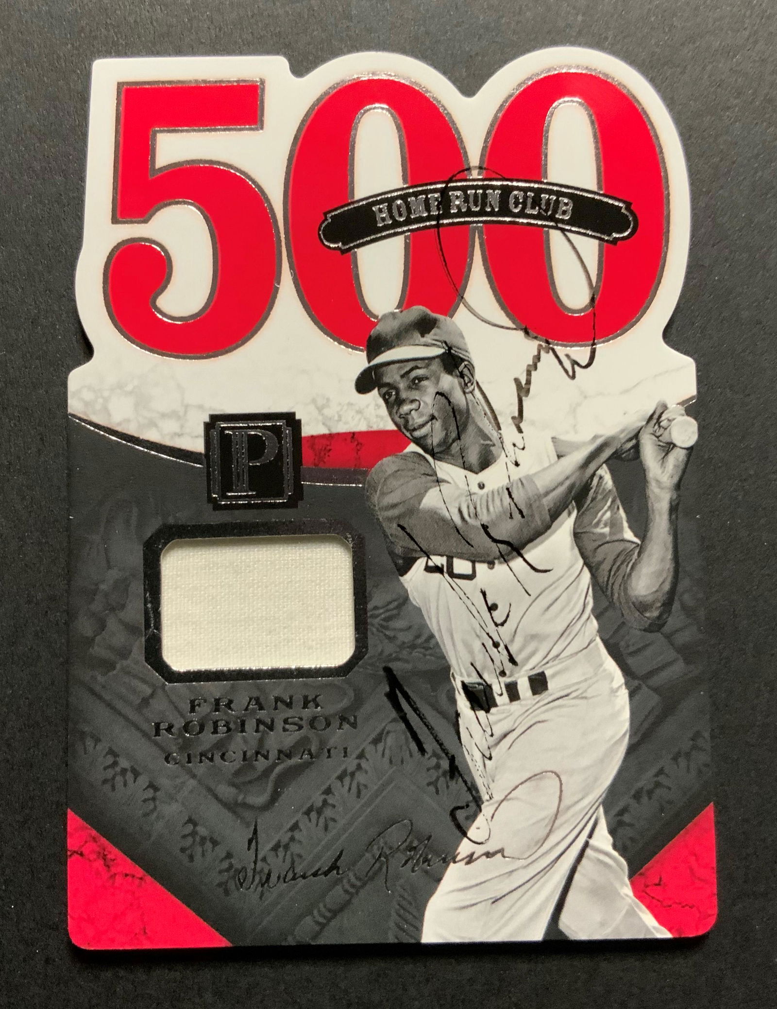 Frank Robinson Autographed Uniform Piece Card 77/199 (1 of 2)