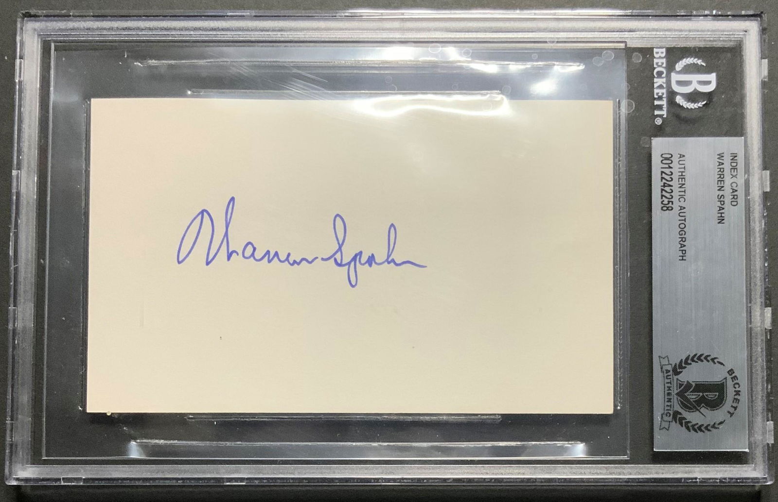 Warren Spahn Beckett Authenticated Autograph (1 of 1)