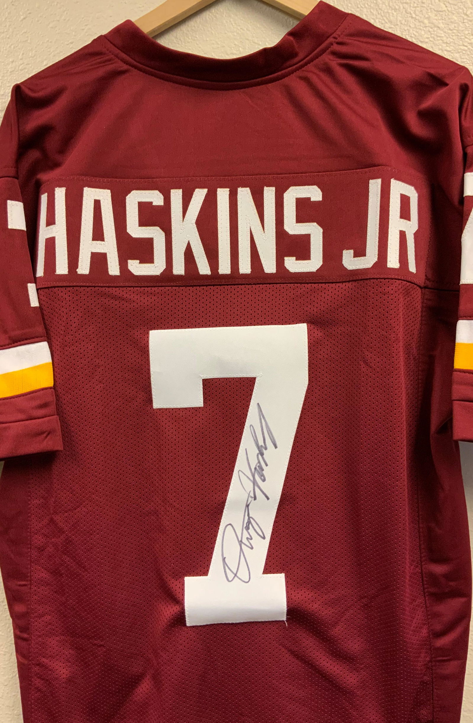 Dwayne Haskins Jr. Autographed Beckett Authenticated (1 of 1)