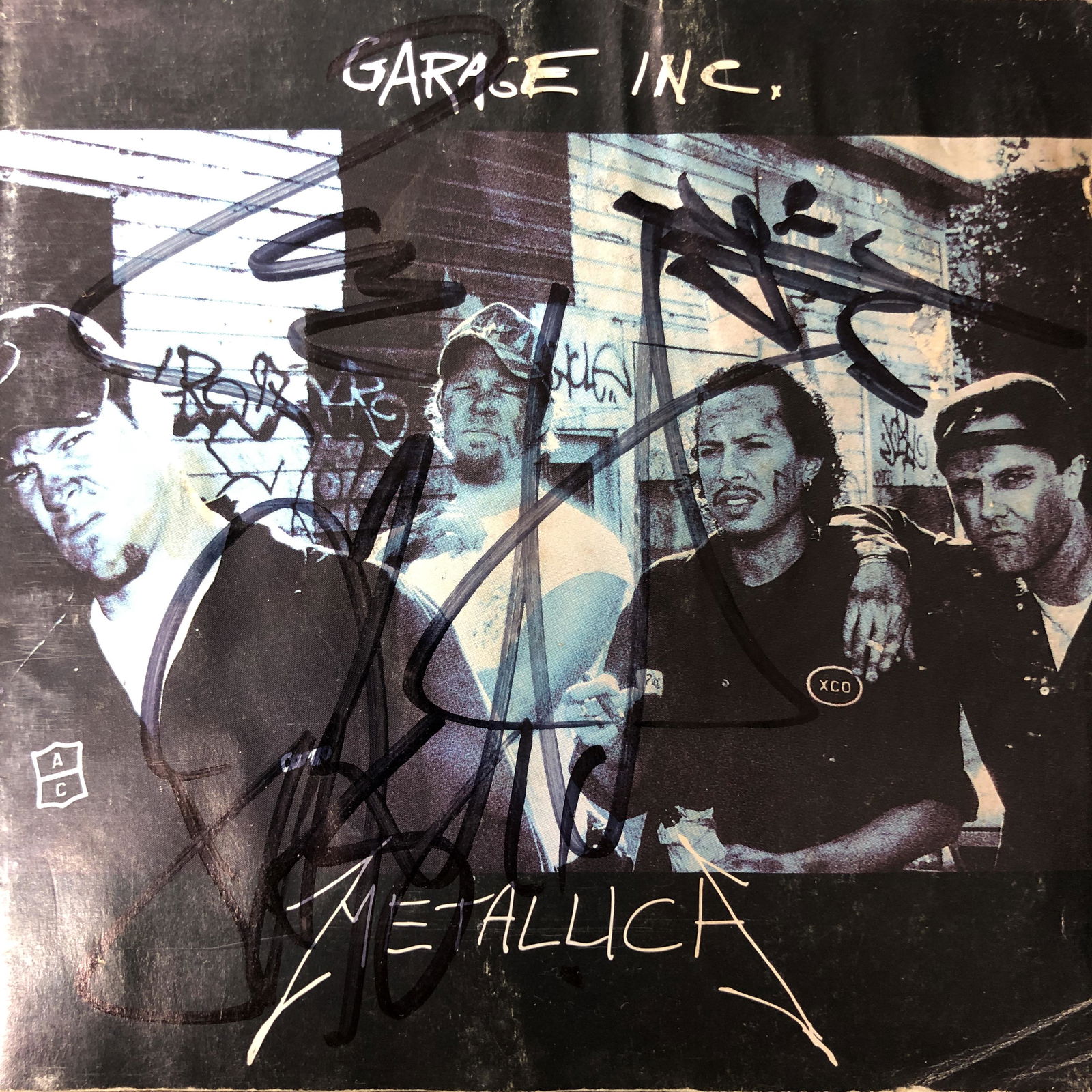 Metallica Autographed CD Liner Notes Signed by all (1 of 1)