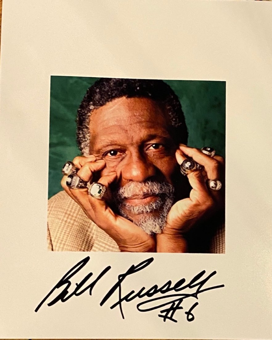 BILL RUSSELL AUTOGRAPHED 8X10 (1 of 1)