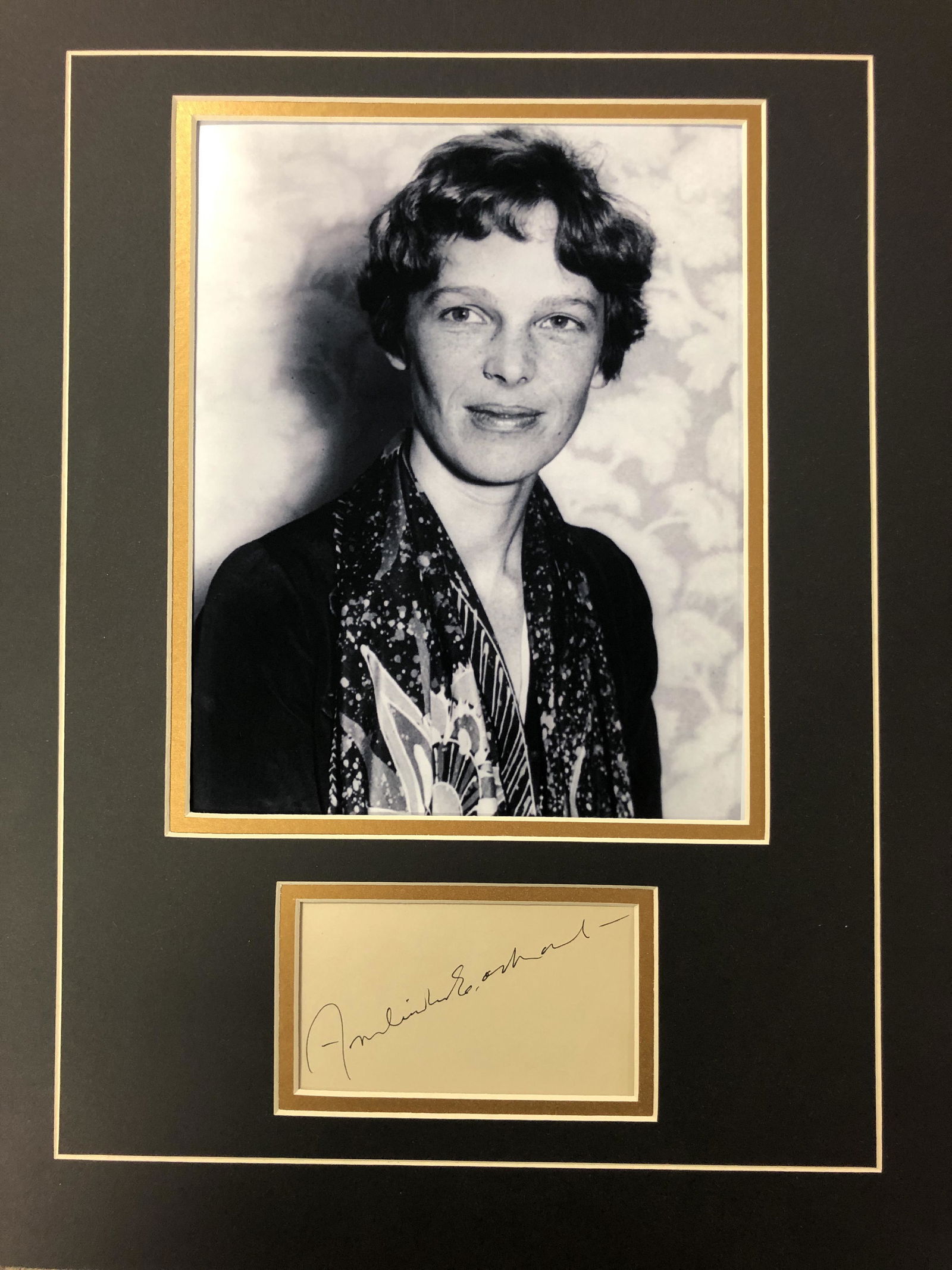 Amelia Earhart  Autograph Display (1 of 1)