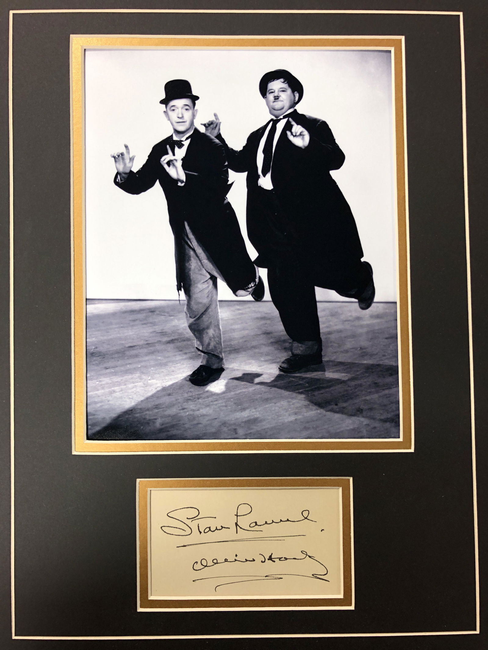Laurel and Hardy Autograph Display,MOCK UP, Final (1 of 1)