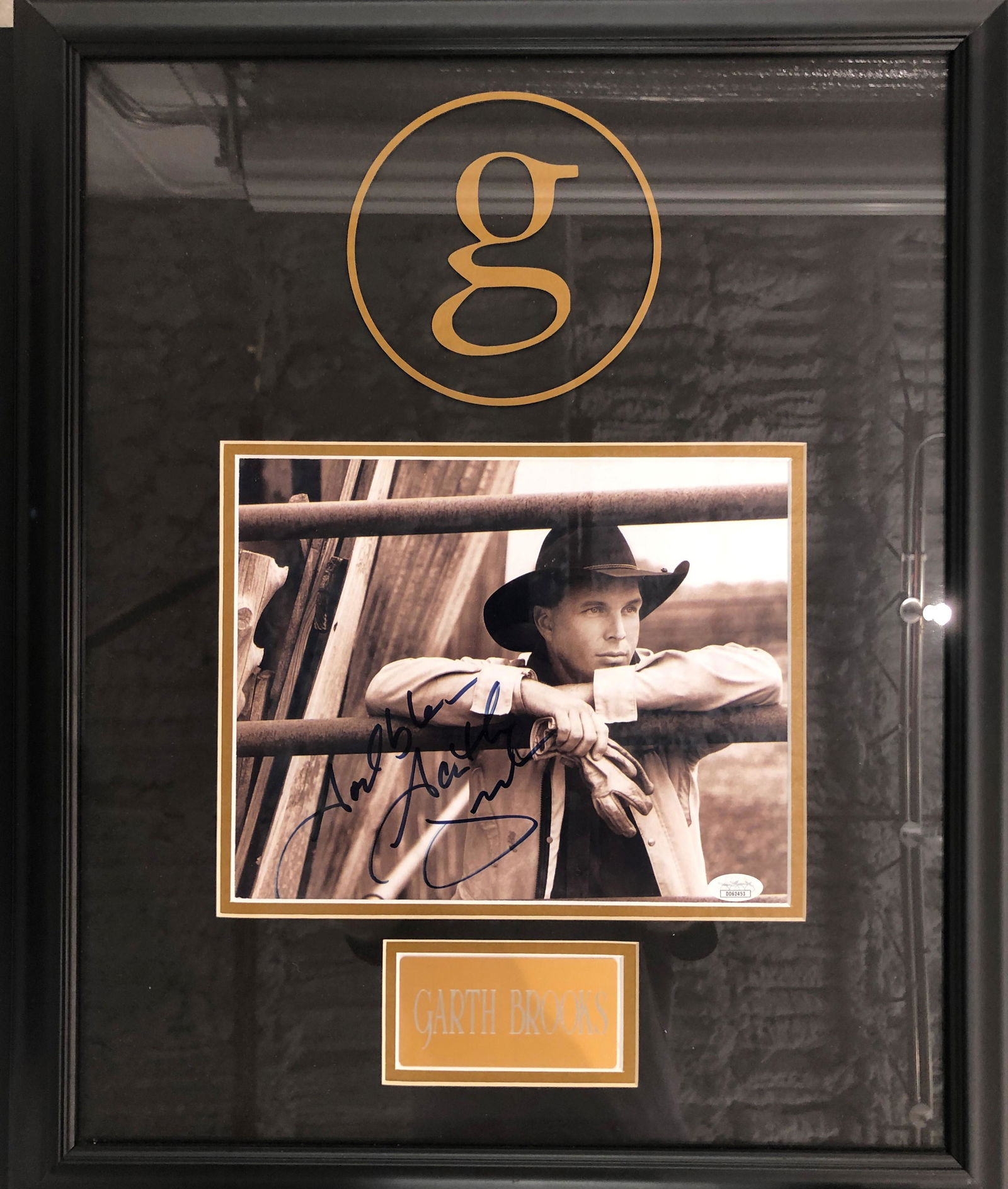 Garth Brooks Autographed Photo In Custom Frame/Matting (1 of 1)