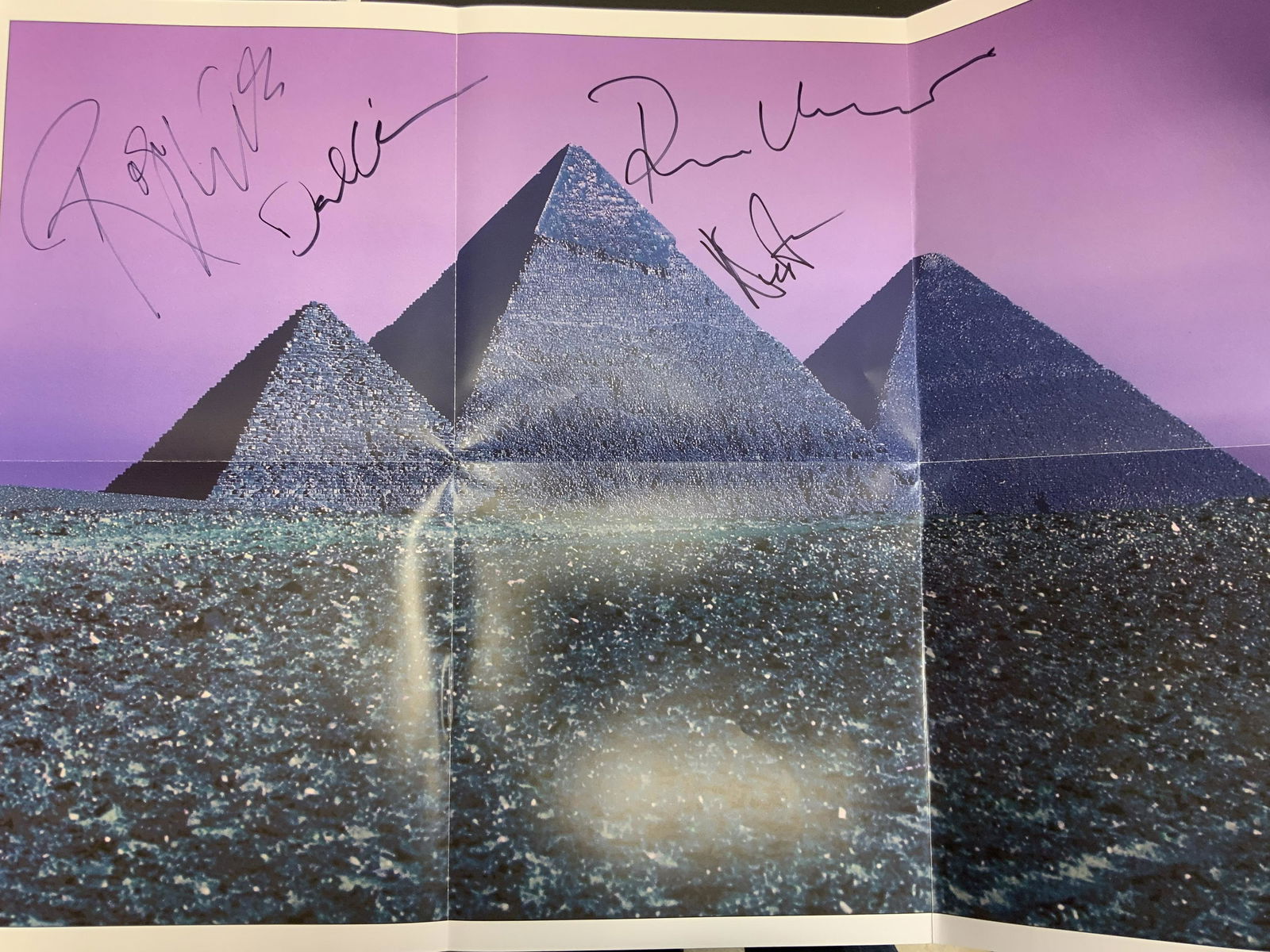 Pink Floyd Autographed Poster, all (1 of 1)