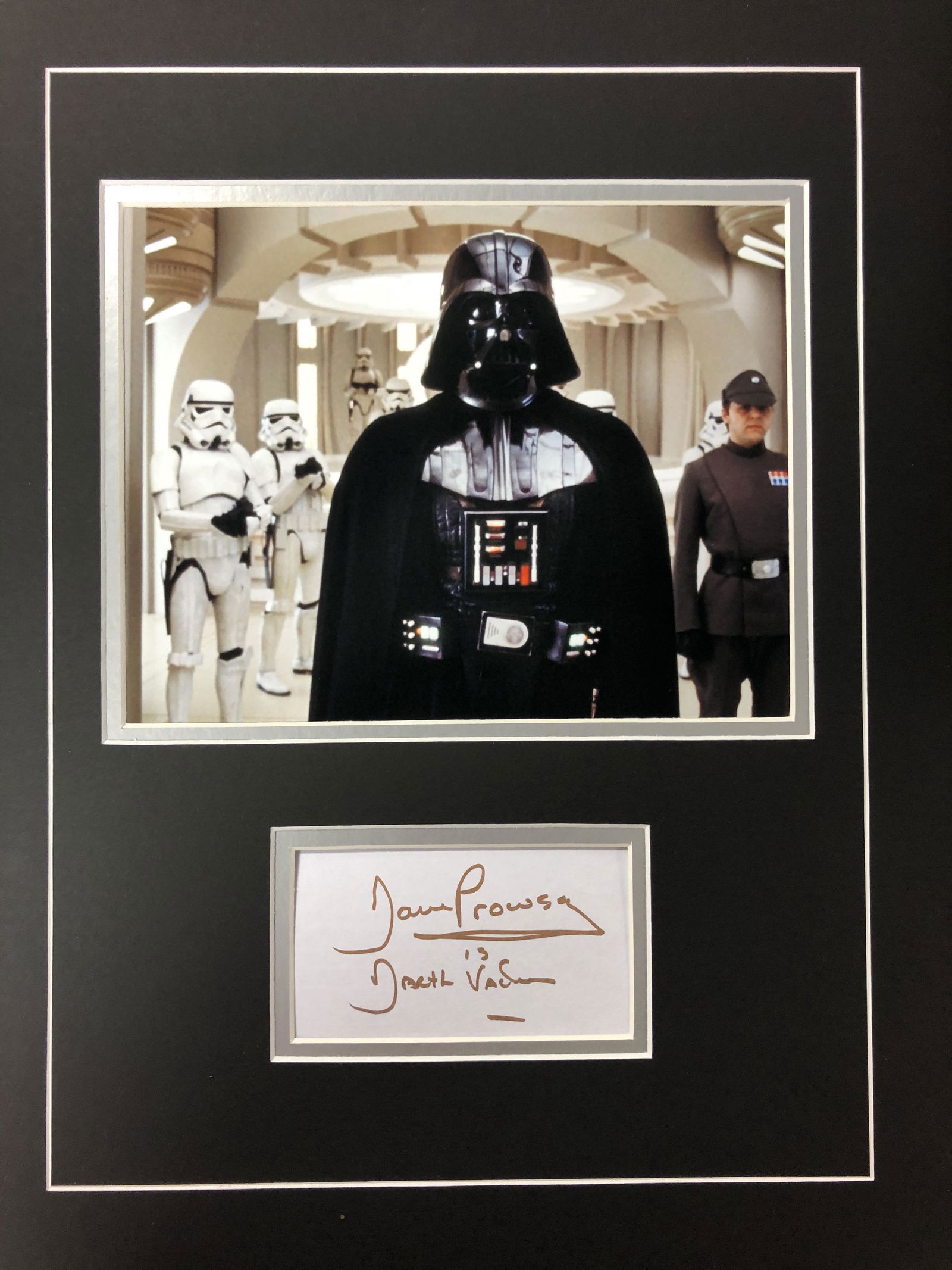 David Prowse Darth Vader Autograph Display (1 of 1)