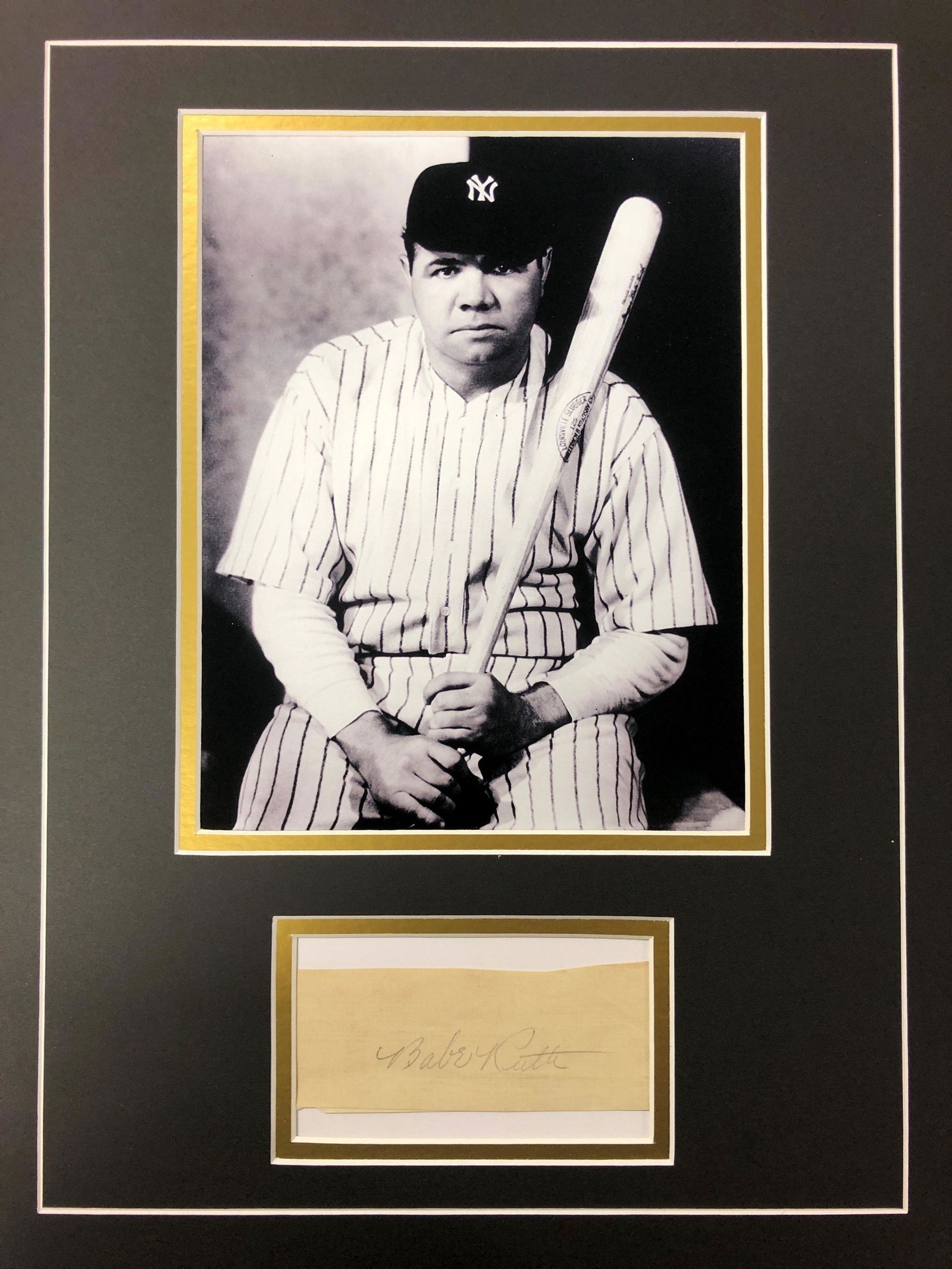 Babe Ruth Autograph Display (1 of 1)
