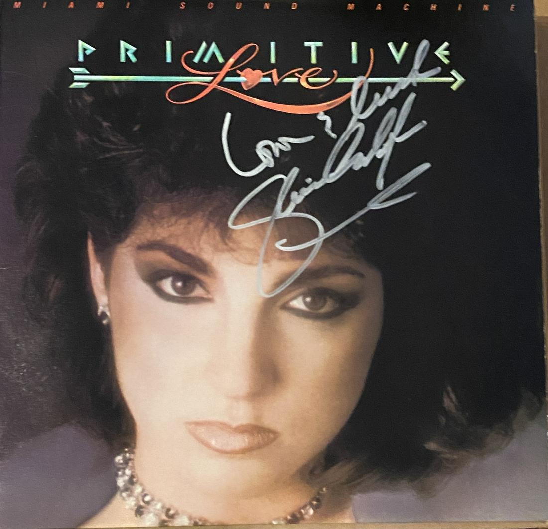 Gloria Estefan Autographed ALBUM (1 of 1)