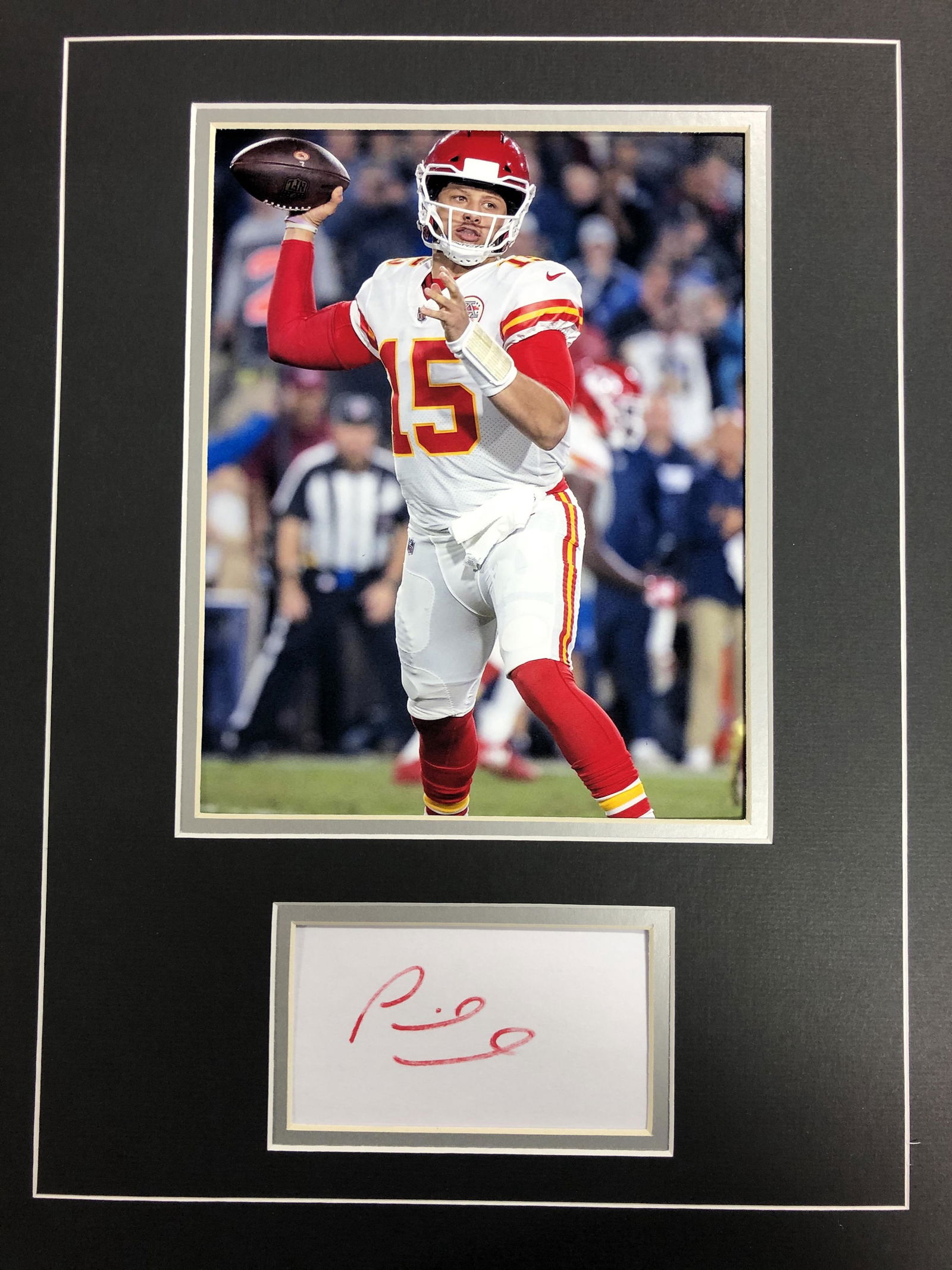 Patrick Mahomes Autograph Display (1 of 1)