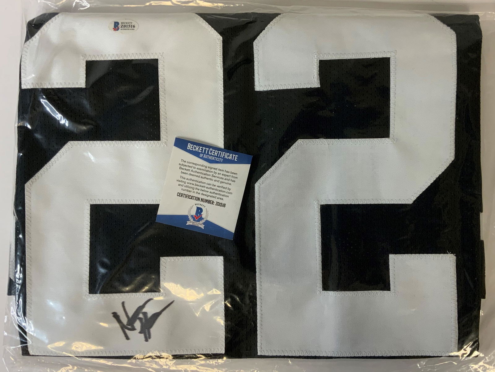 Najee Harris #22 Beckett Authenticated Autographed (1 of 1)