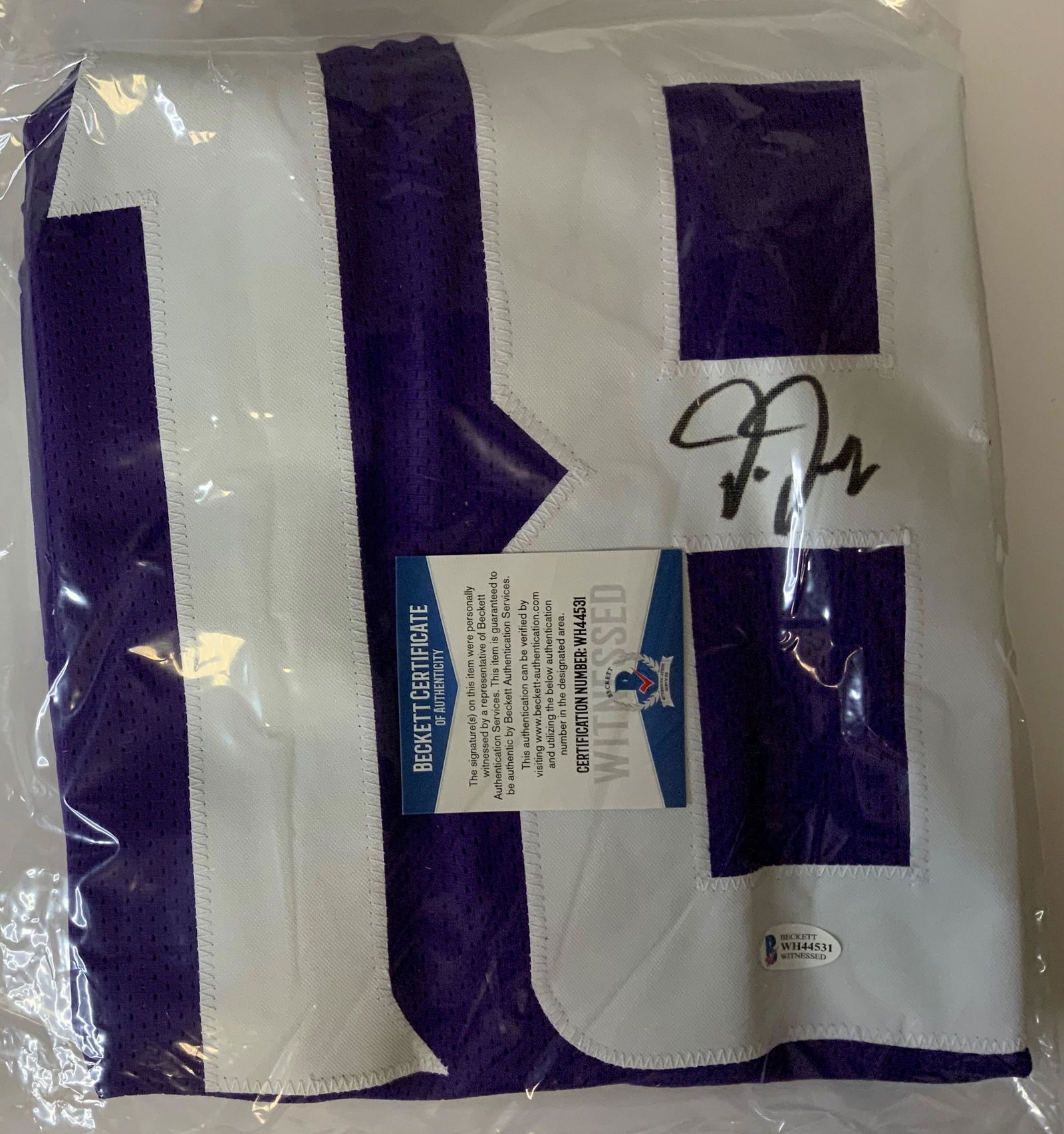 Justin Jefferson Beckett Witnessed Autographed Jersey (1 of 1)