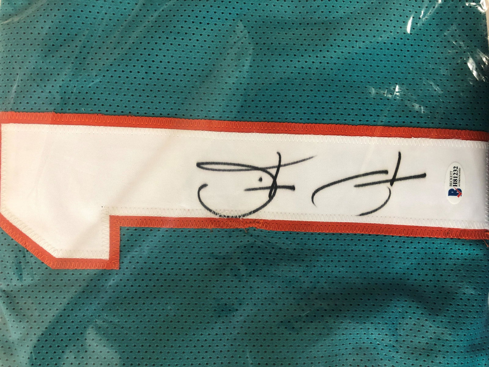 Tagovailoa Beckett Authenticated Autographed Jersey (1 of 1)