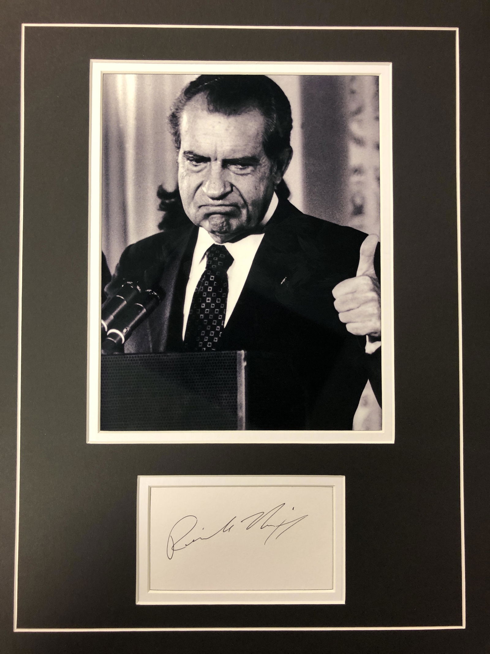 Richard Nixon Autograph Display (1 of 1)