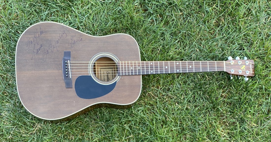 Bob Marley Autographed Guitar!!! (1 of 2)