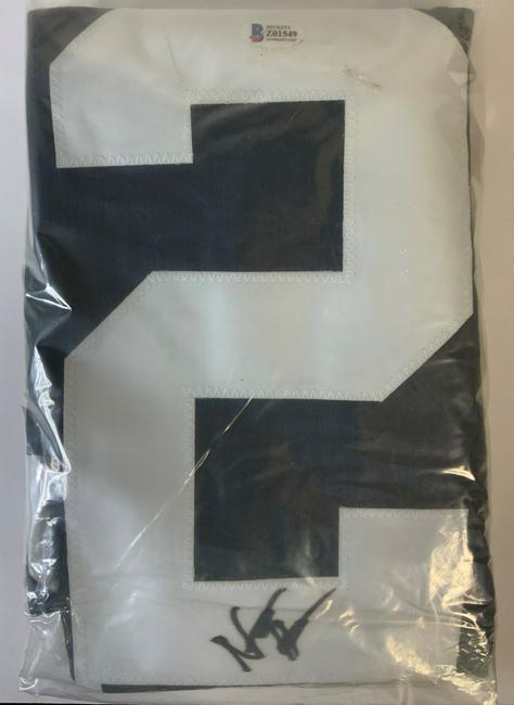 Najee Harris Beckett Authenticated Autographed Jersey (1 of 1)