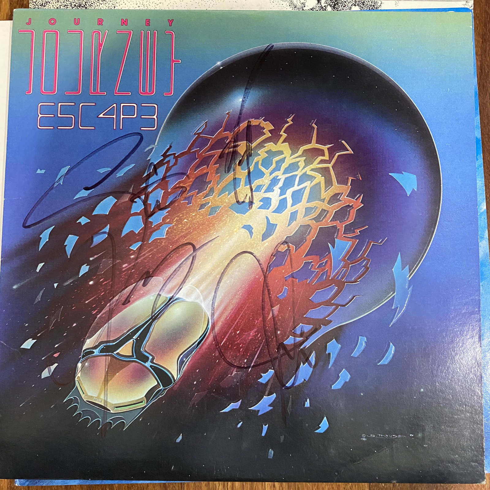 Steve Perry Neil Schon Autographed ALBUM: Displays are not framed, and can be framed for a cost. Framed items will state they are framed in the name of the item. All signed items come with a COA. Ask any and all questions BEFORE bidding. Sign