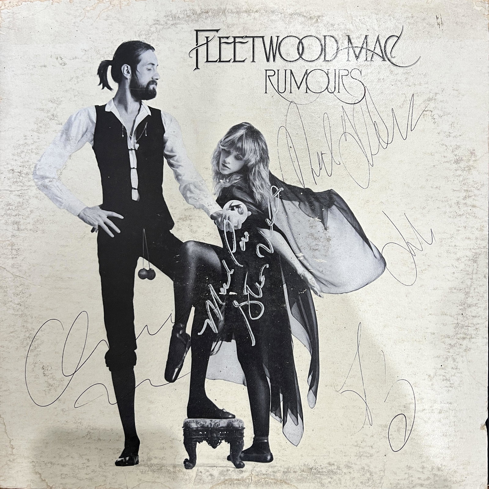 Fleetwood Mac Autographed ALBUM All 5: Displays are not framed, and can be framed for a cost. Framed items will state they are framed in the name of the item. All signed items come with a COA. Ask any and all questions BEFORE bidding. Sign