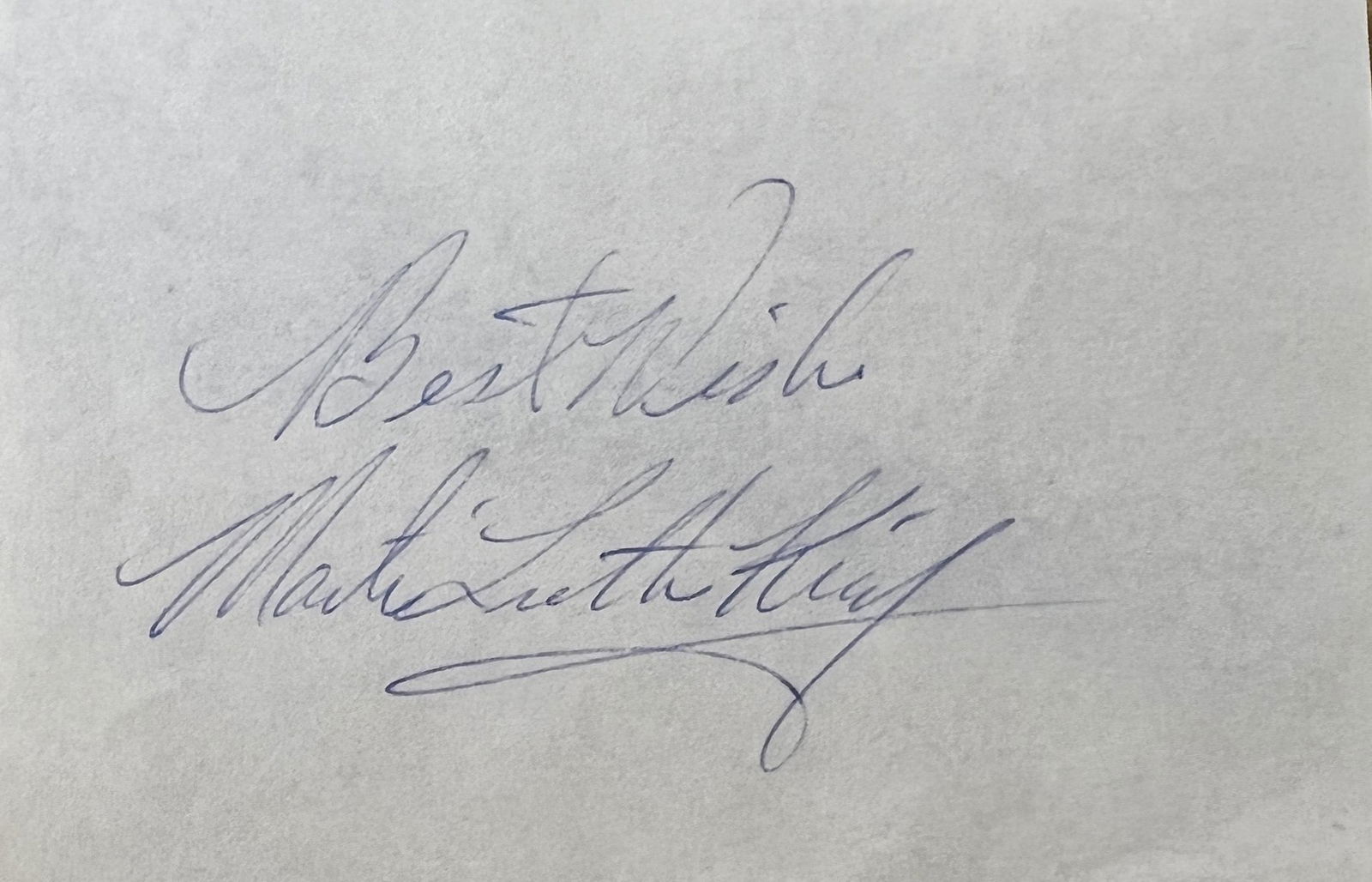 Martin Luther King Autograph cut (1 of 1)